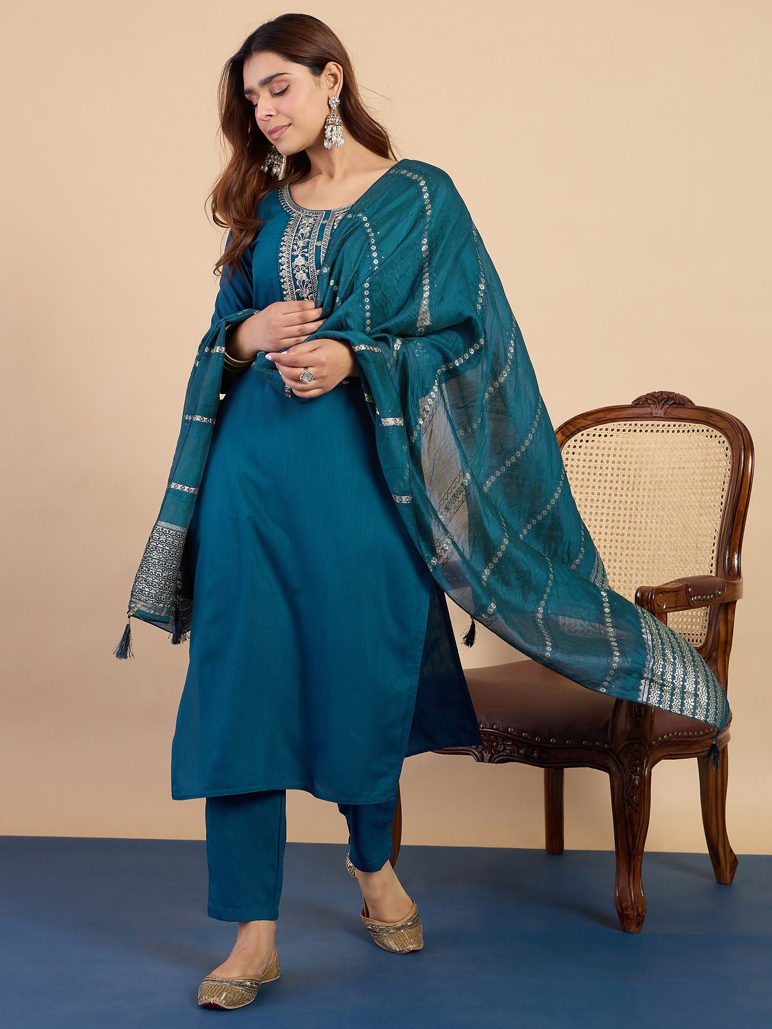 Zoya Women's Teal Festive Embroidered Yoke Straight Kurta Pant Set