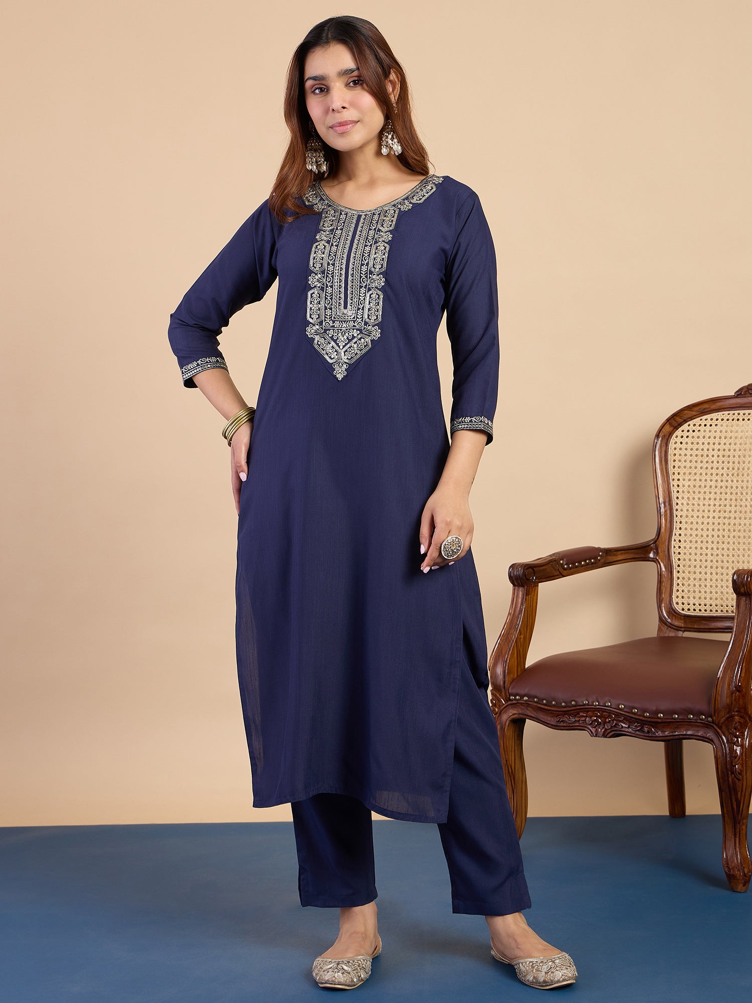 Kavya Women's Navy Blue Silk Blend Embroidered Yoke Kurta Set with Zari Work Dupatta