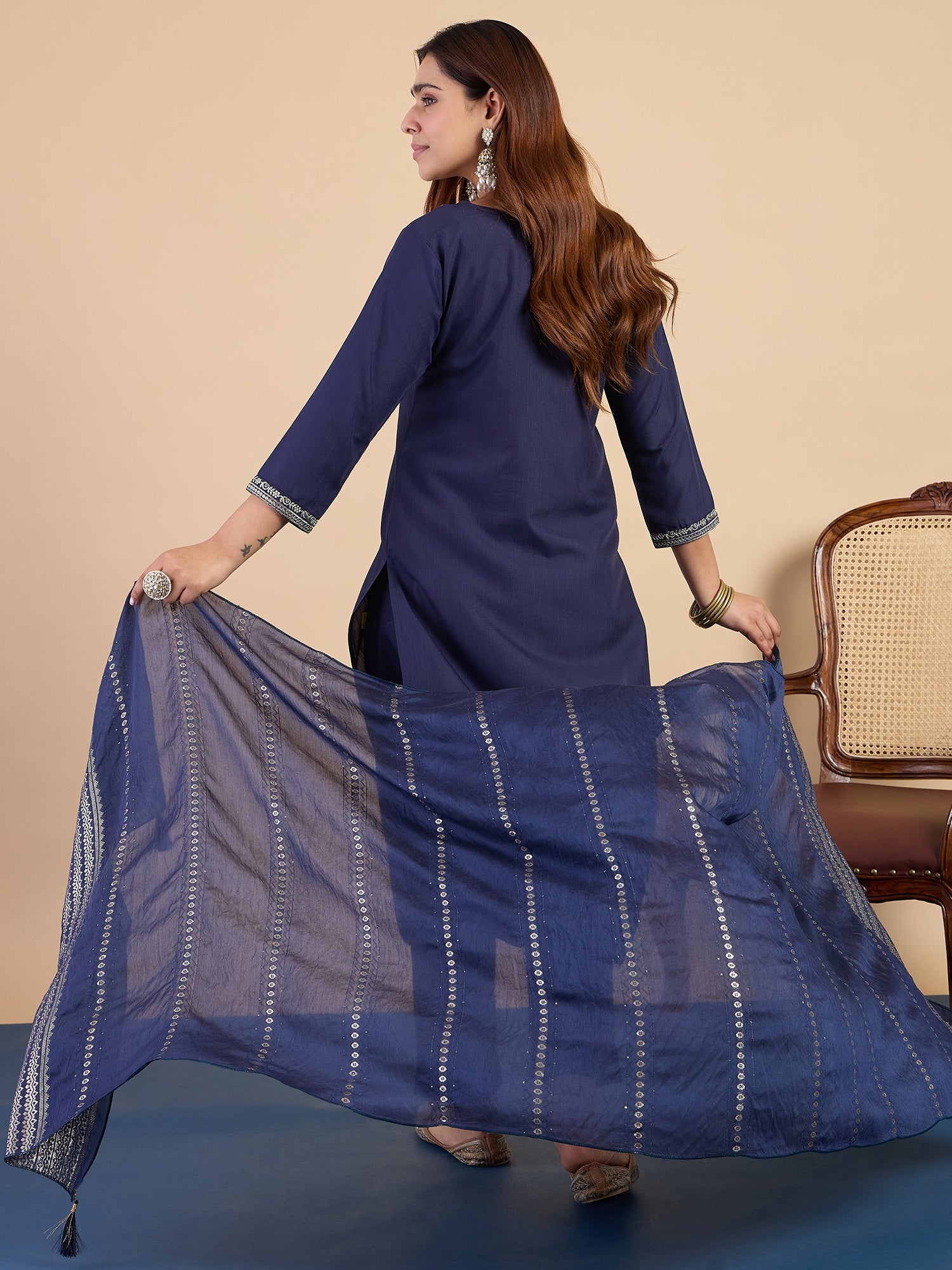 Kavya Women's Navy Blue Silk Blend Embroidered Yoke Kurta Set with Zari Work Dupatta