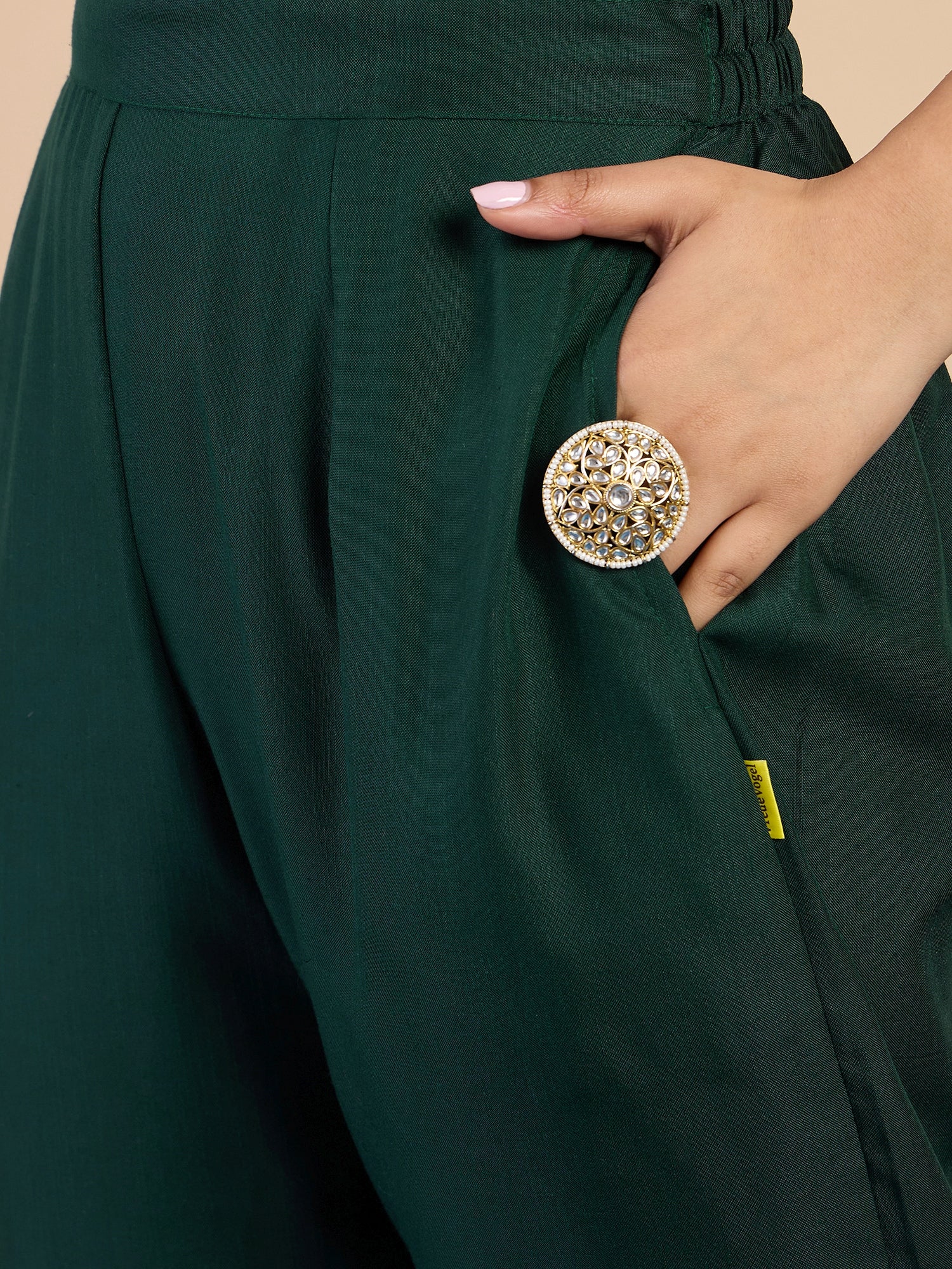 Nimrat Women's Green Silk Blend Embroidered Yoke Design Kurta Set