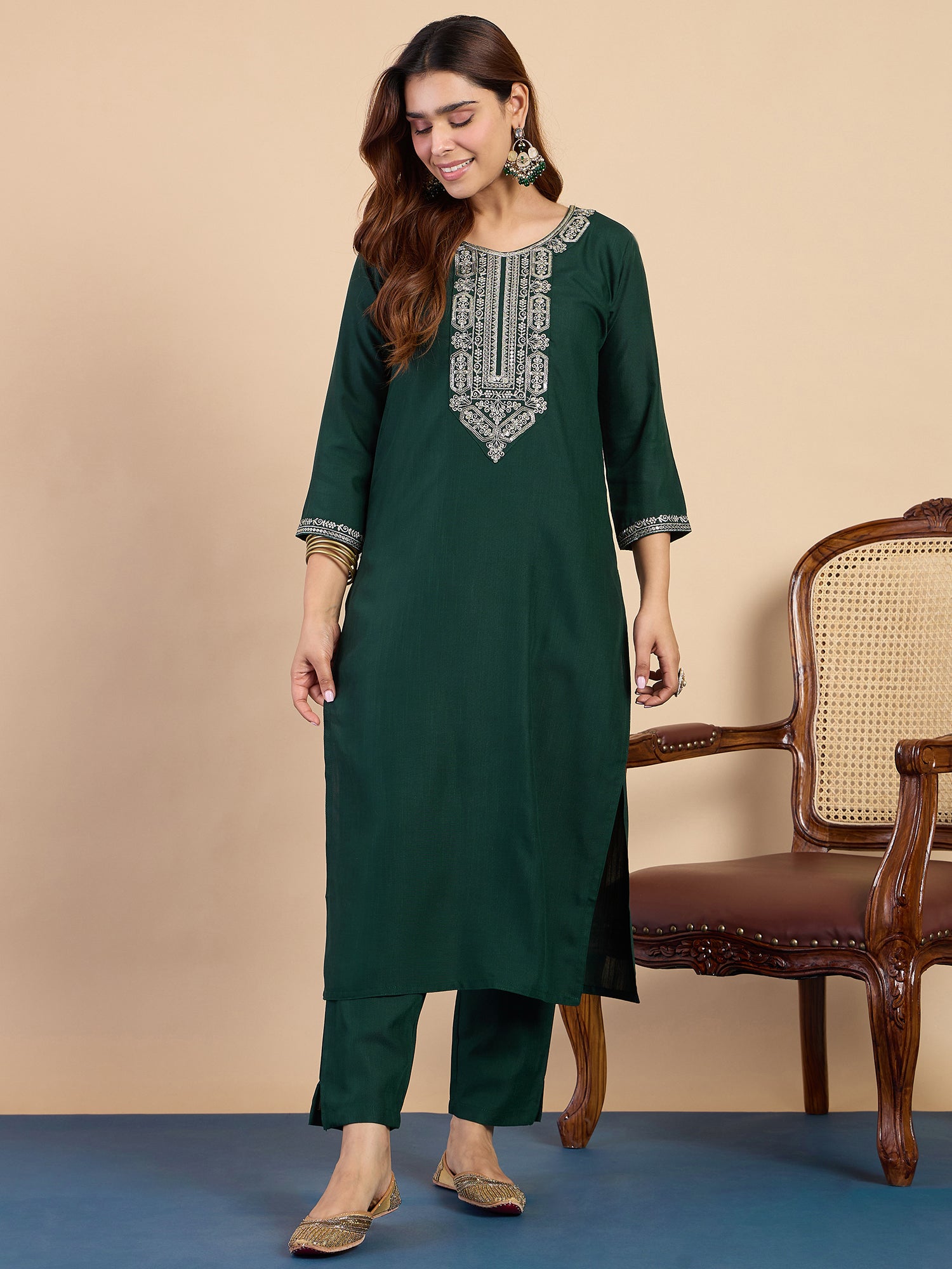 Nimrat Women's Green Silk Blend Embroidered Yoke Design Kurta Set