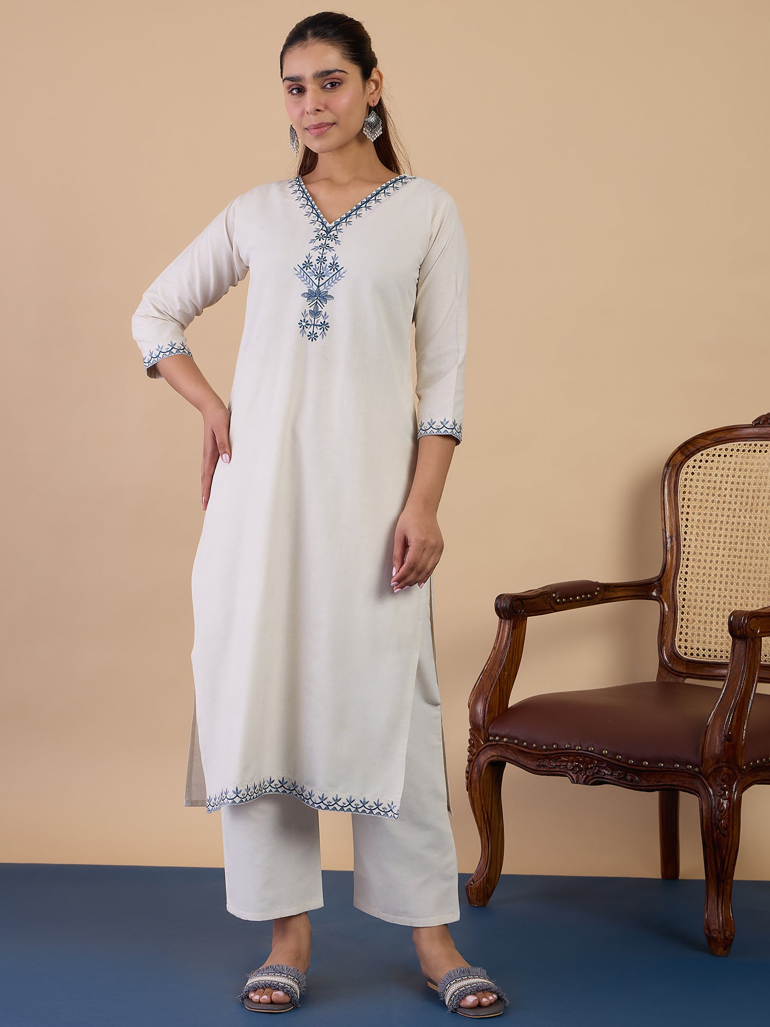Eshanya Off-white Women's Designer Kurta Pant Set Premium Pattern