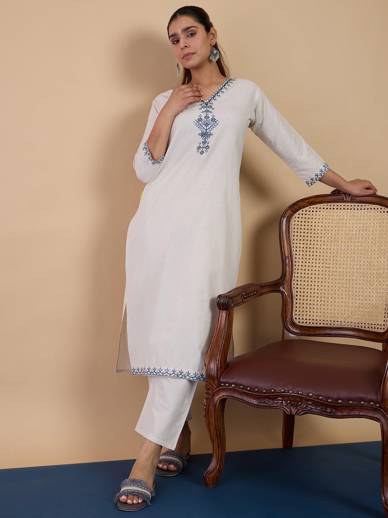 Eshanya Off-white Women's Designer Kurta Pant Set Premium Pattern