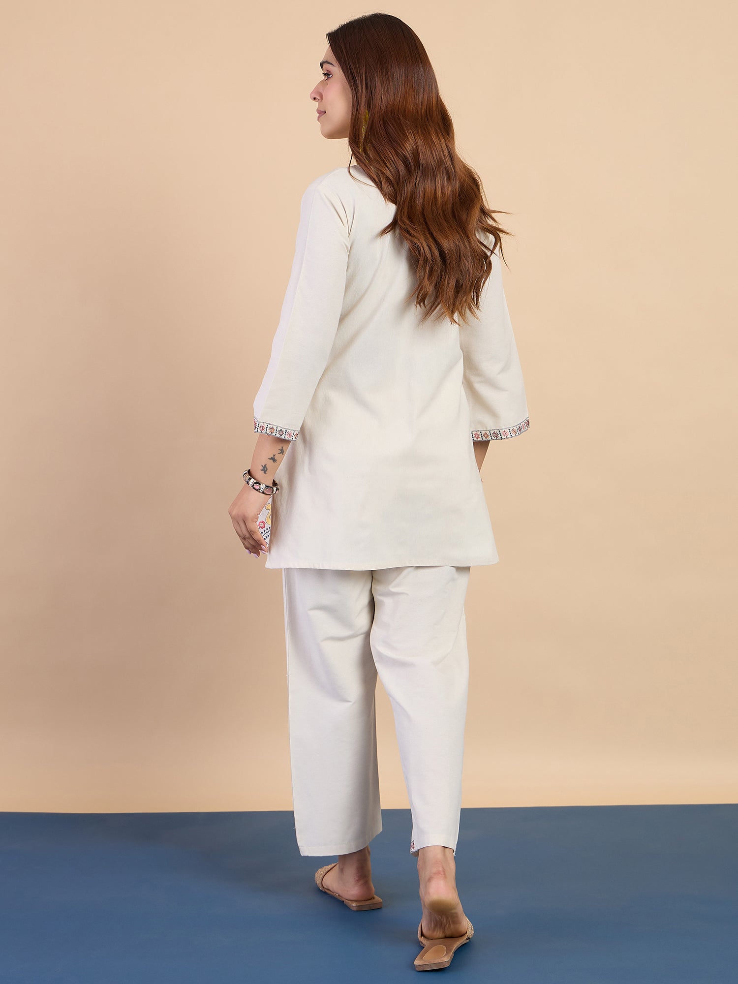 Mehranshi Off-white Women's Designer Kurta Pant Set Premium Pattern