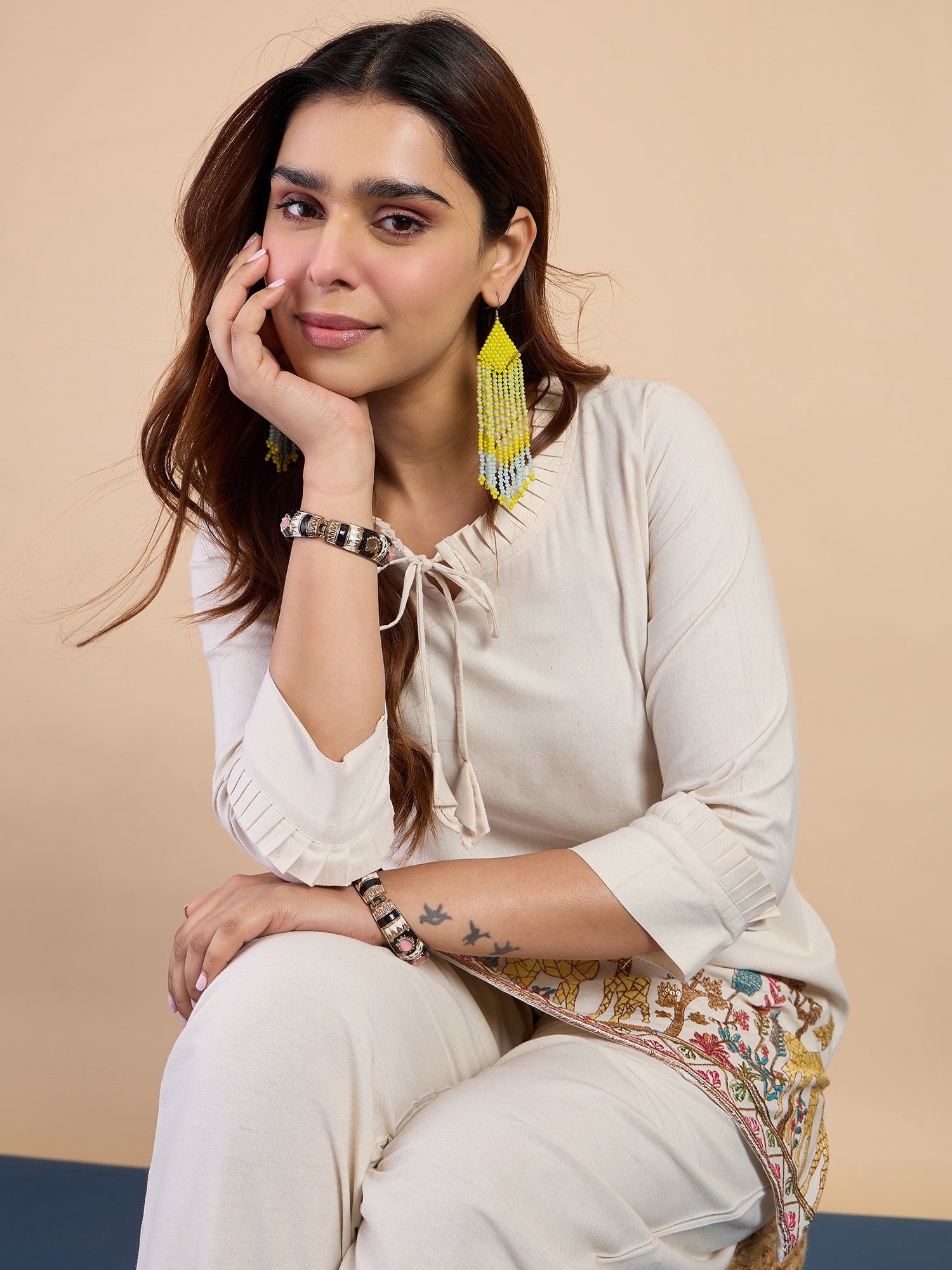 Siya Off-white Women's Designer Kurta Pant Set Premium Pattern