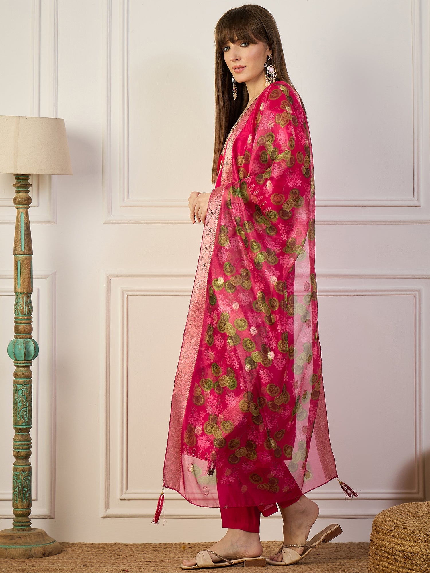 Neena Pink Embroidered Women Kurta Sets With Dupatta Straight Suits