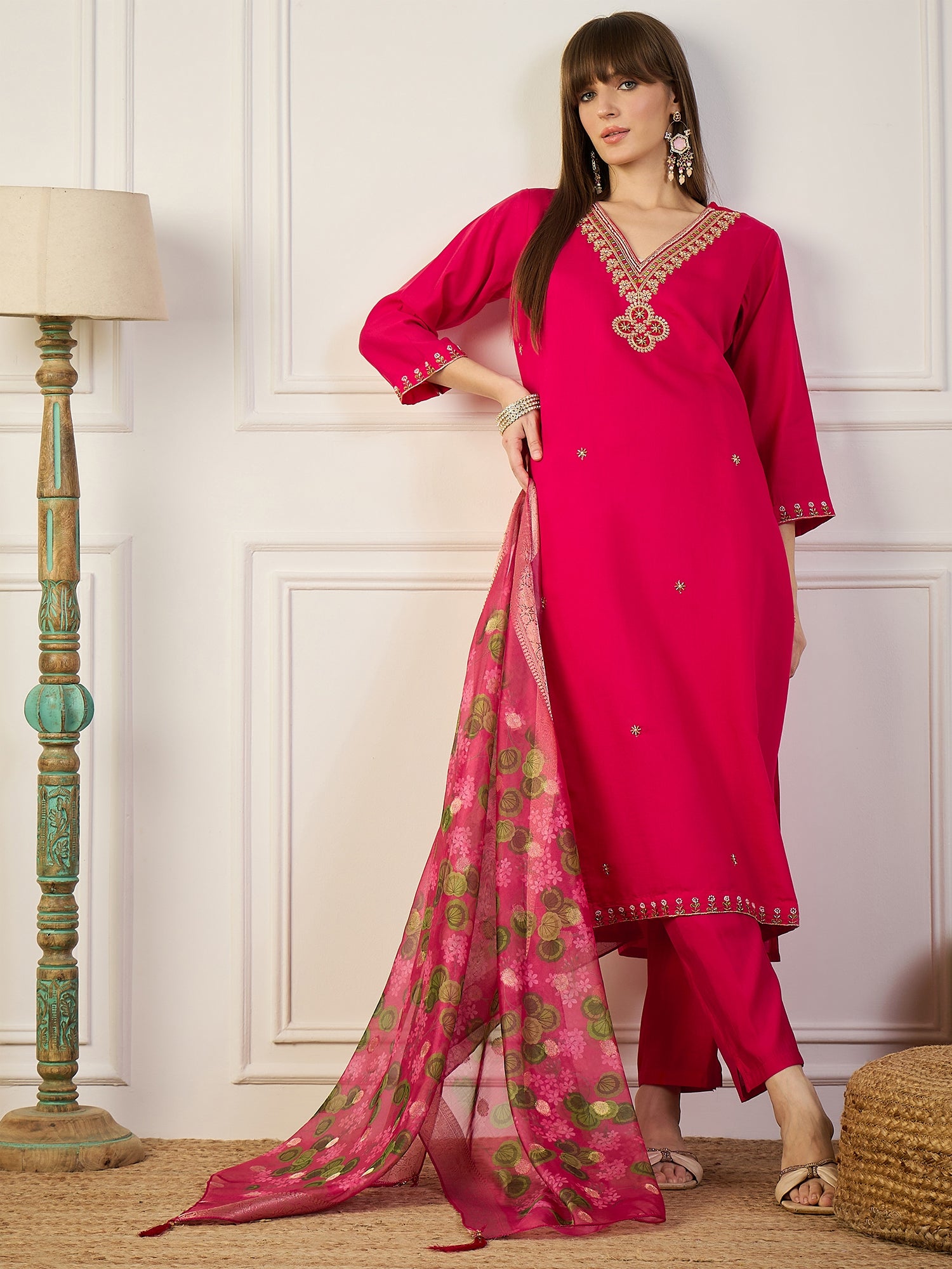 Neena Pink Embroidered Women Kurta Sets With Dupatta Straight Suits