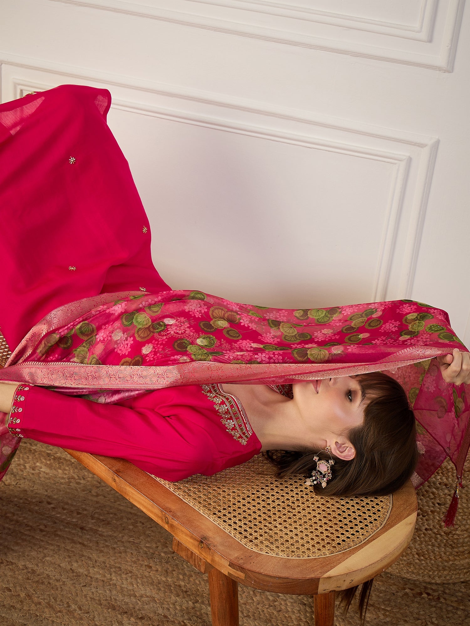 Neena Pink Embroidered Women Kurta Sets With Dupatta Straight Suits