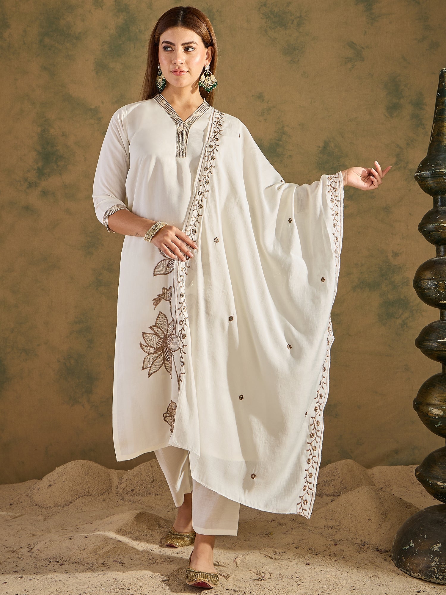 Vira White Kurta and Pant Dupatta Sets Silk Blend Fabrics with Embroidery