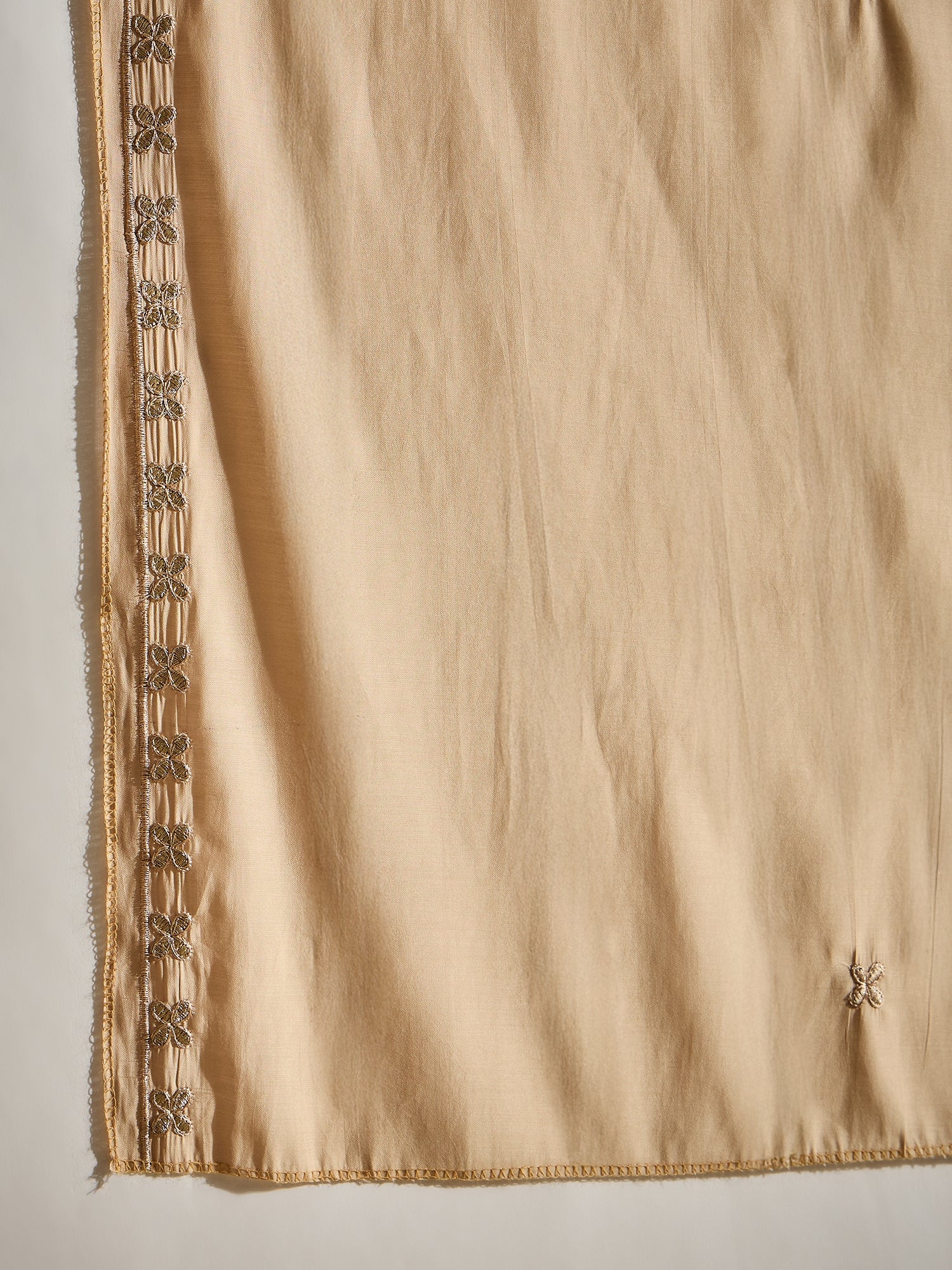 Smira Beige Kurta and Pant Dupatta Sets Silk Blend Fabrics with Embroidery