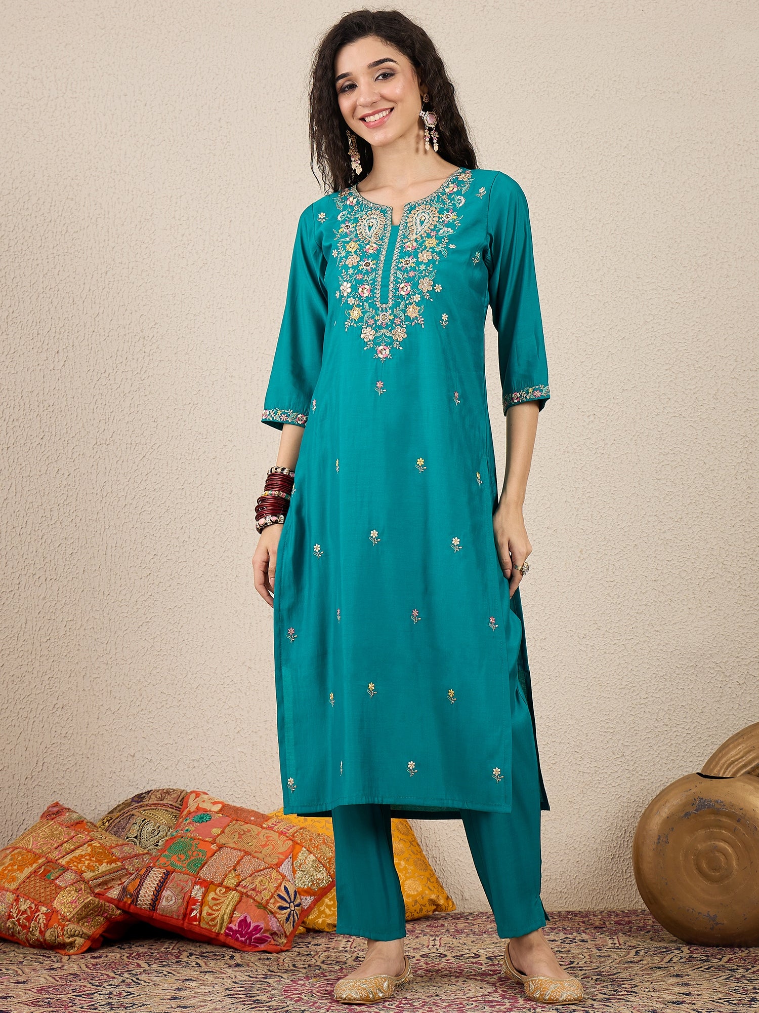 Nazakat Rama Kurta and Pant Dupatta Set