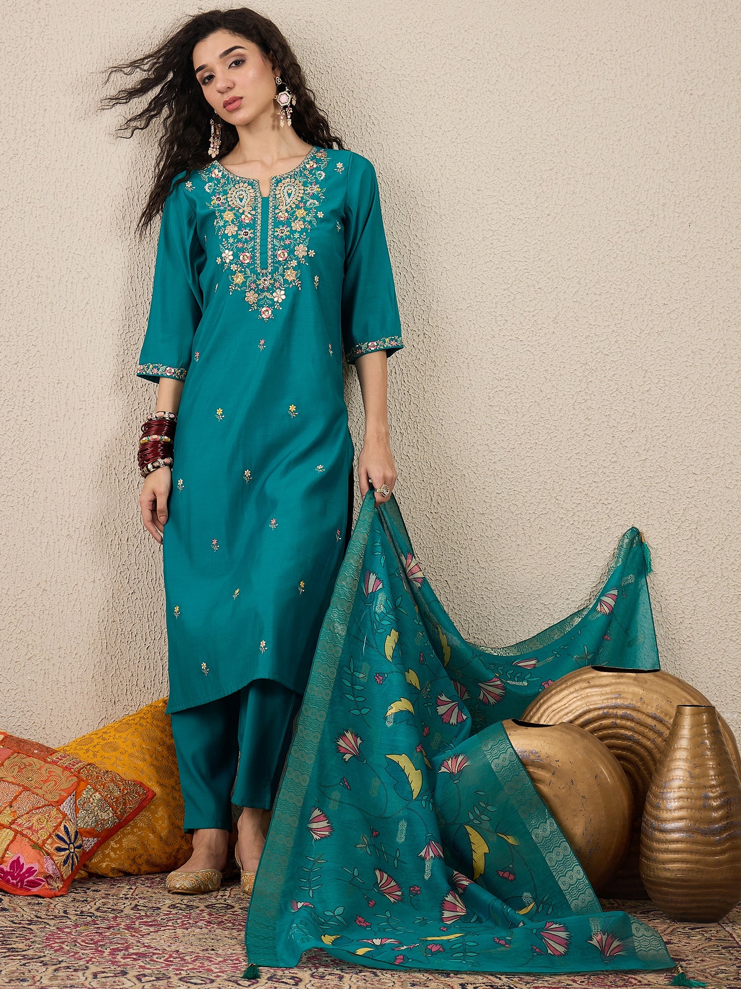 Nazakat Rama Kurta and Pant Dupatta Set