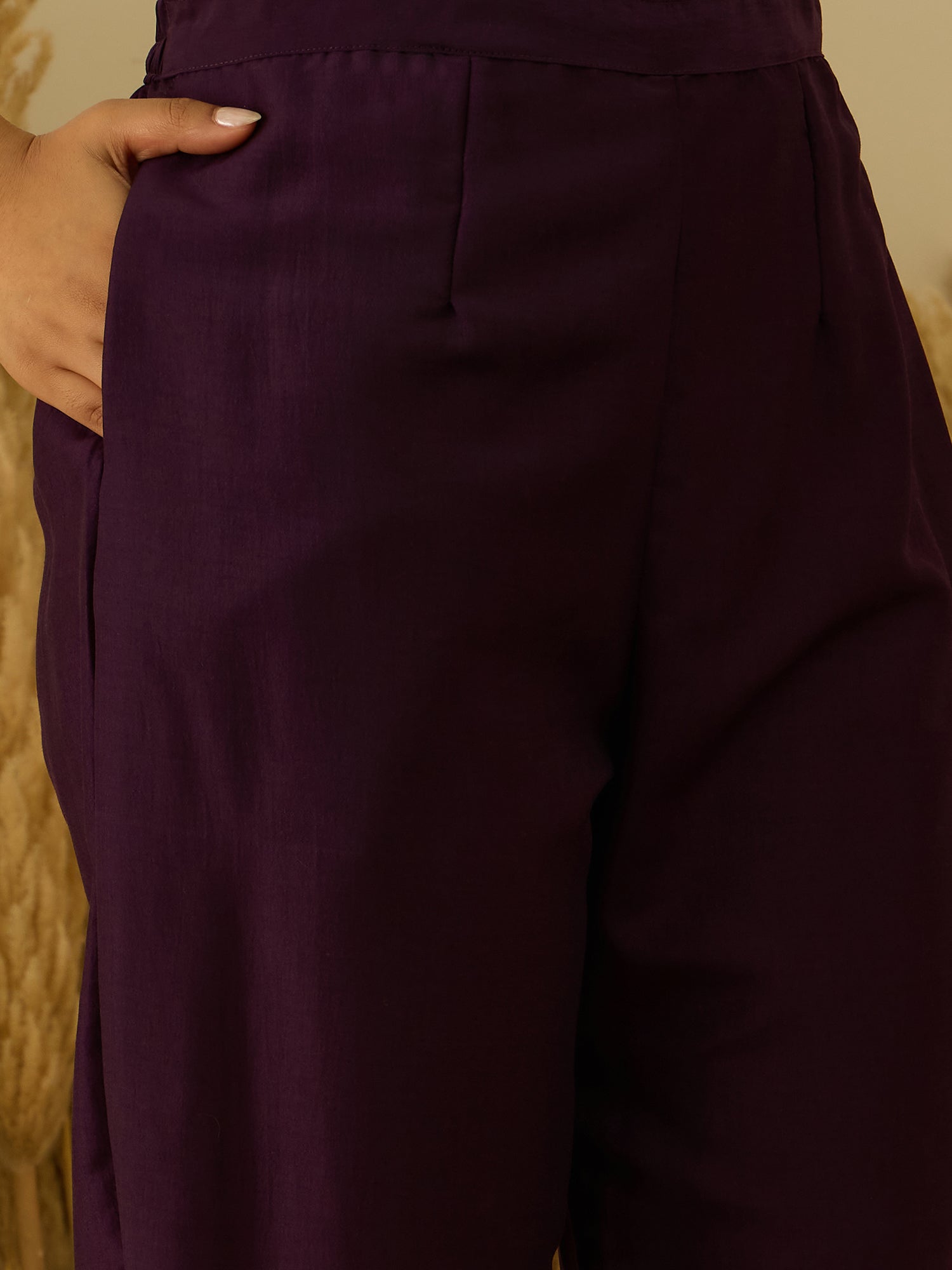 VredeVogel Women Kurta and Pant Sets Chanderi Silk Blend