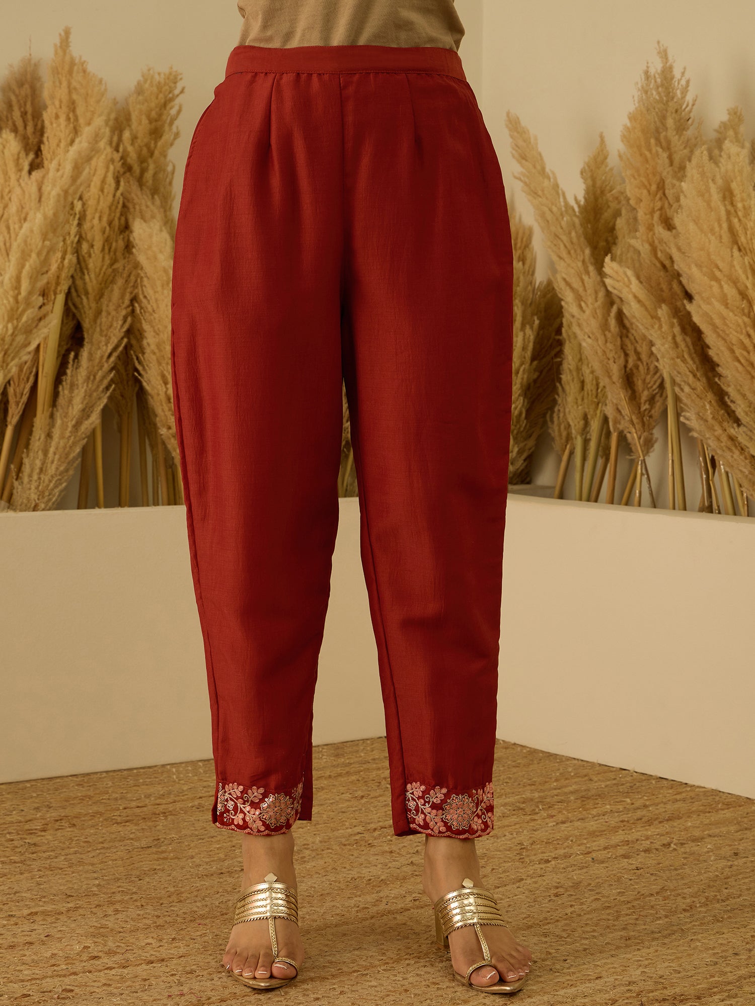 VredeVogel Women Kurta and Pant Sets Chanderi Silk Blend