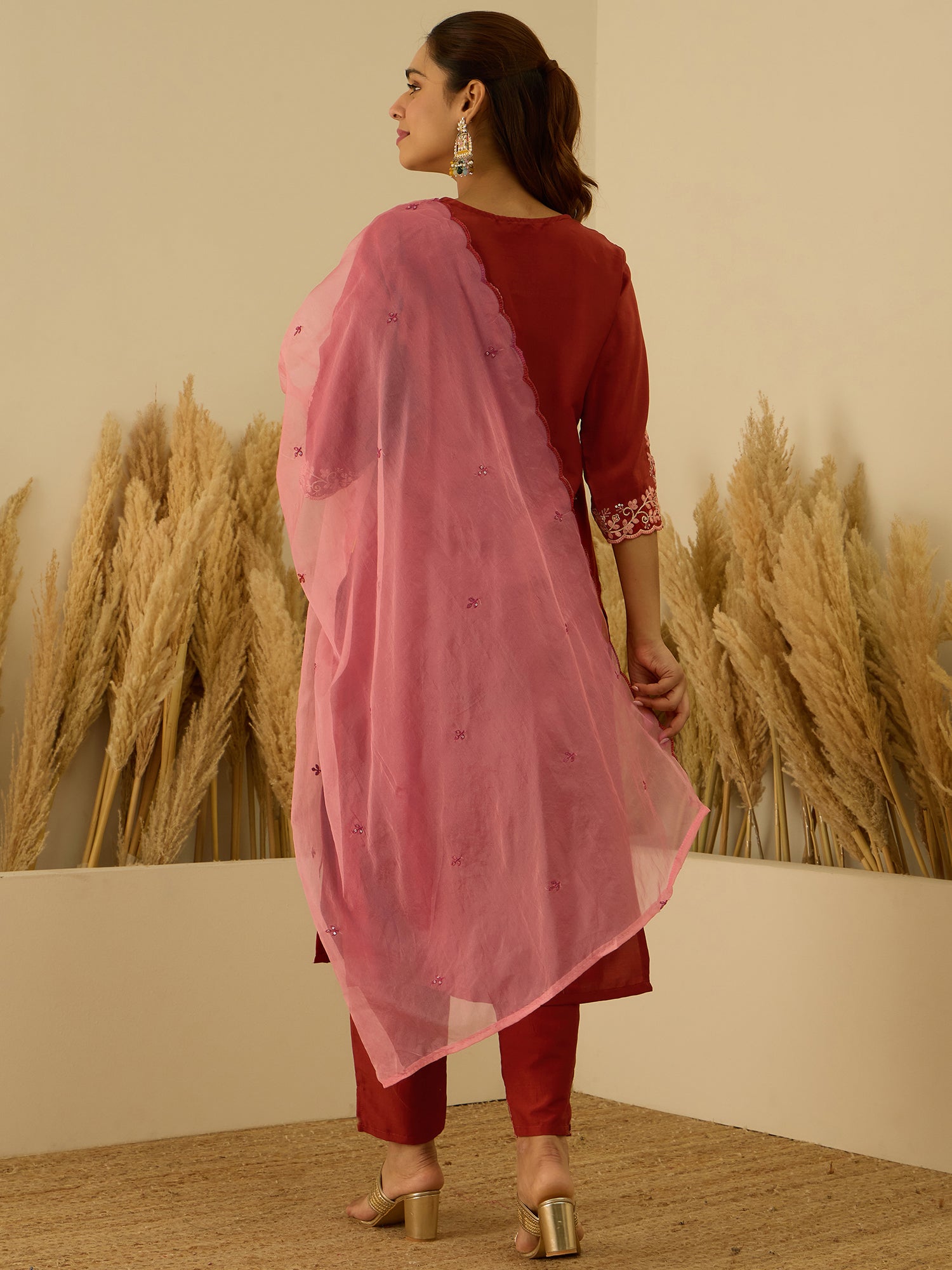 VredeVogel Women Kurta and Pant Sets Chanderi Silk Blend