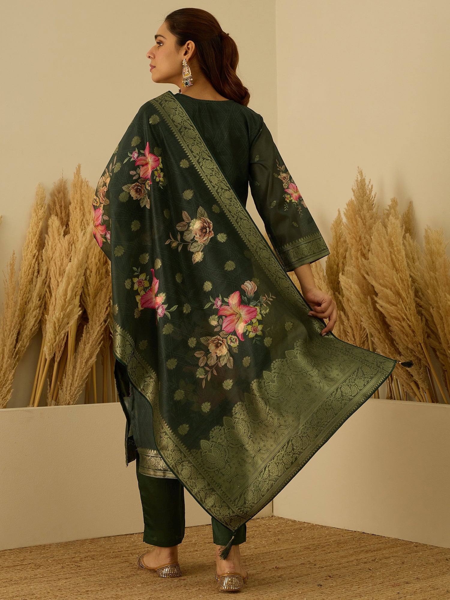 VredeVogel Green Silk Blend Embroidered Straight Kurta Set with Trousers & Dupatta