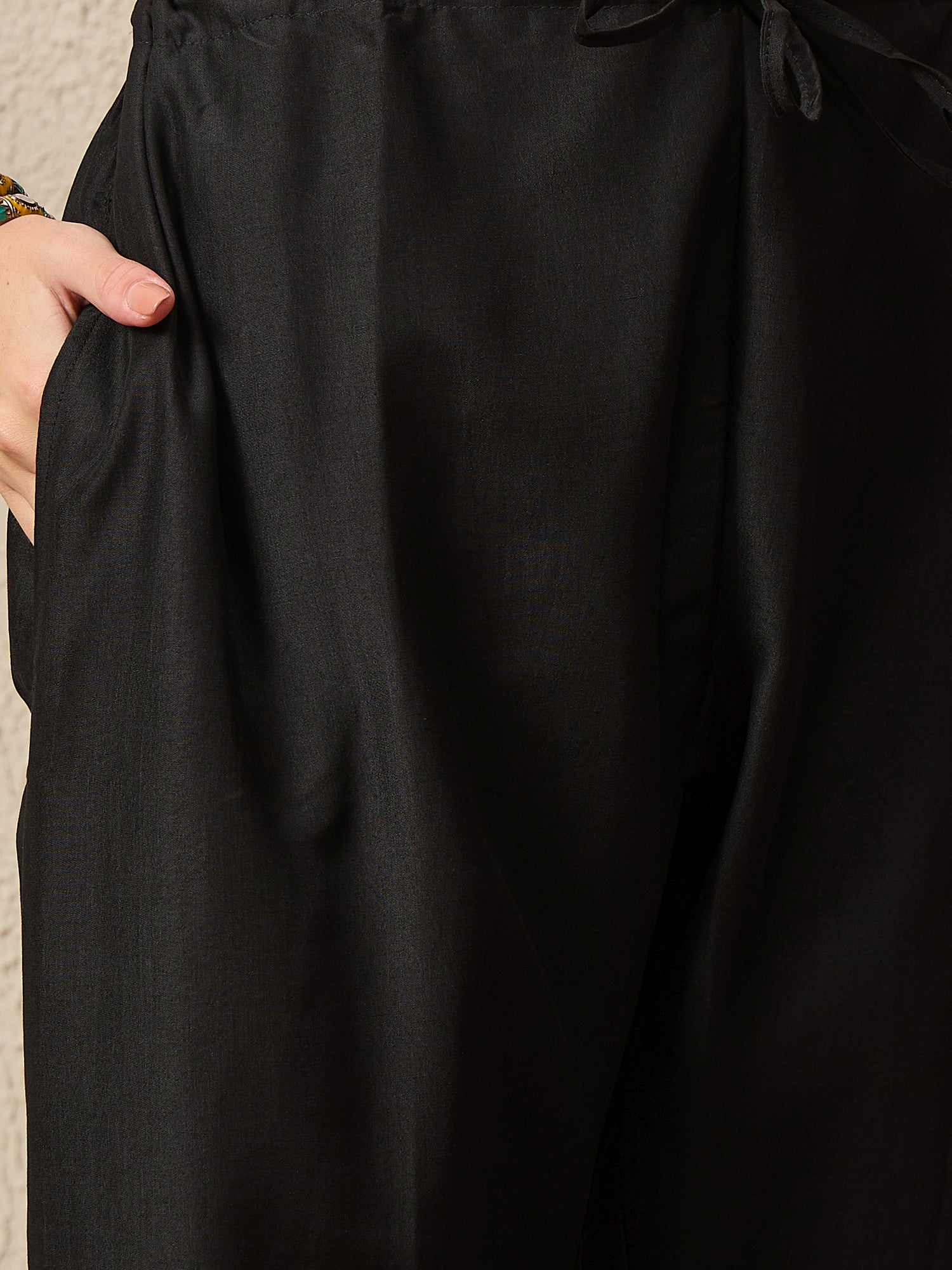 RangRiti Black Yoke Design Silk Blend Straight Suit With Dupatta