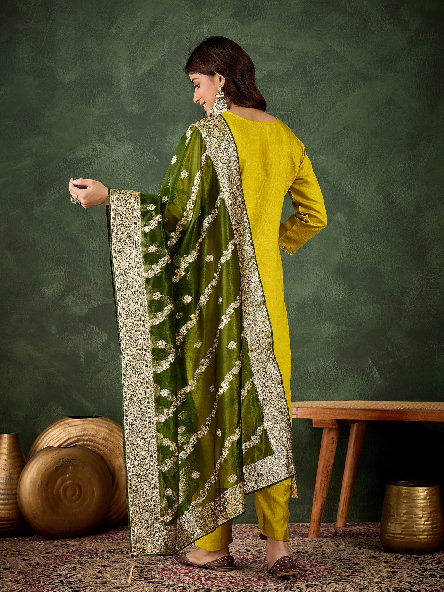 Zarika Women Kurta and Pant Dupatta Sets Viscose Rayon Fabrics with Embroidery Handwork