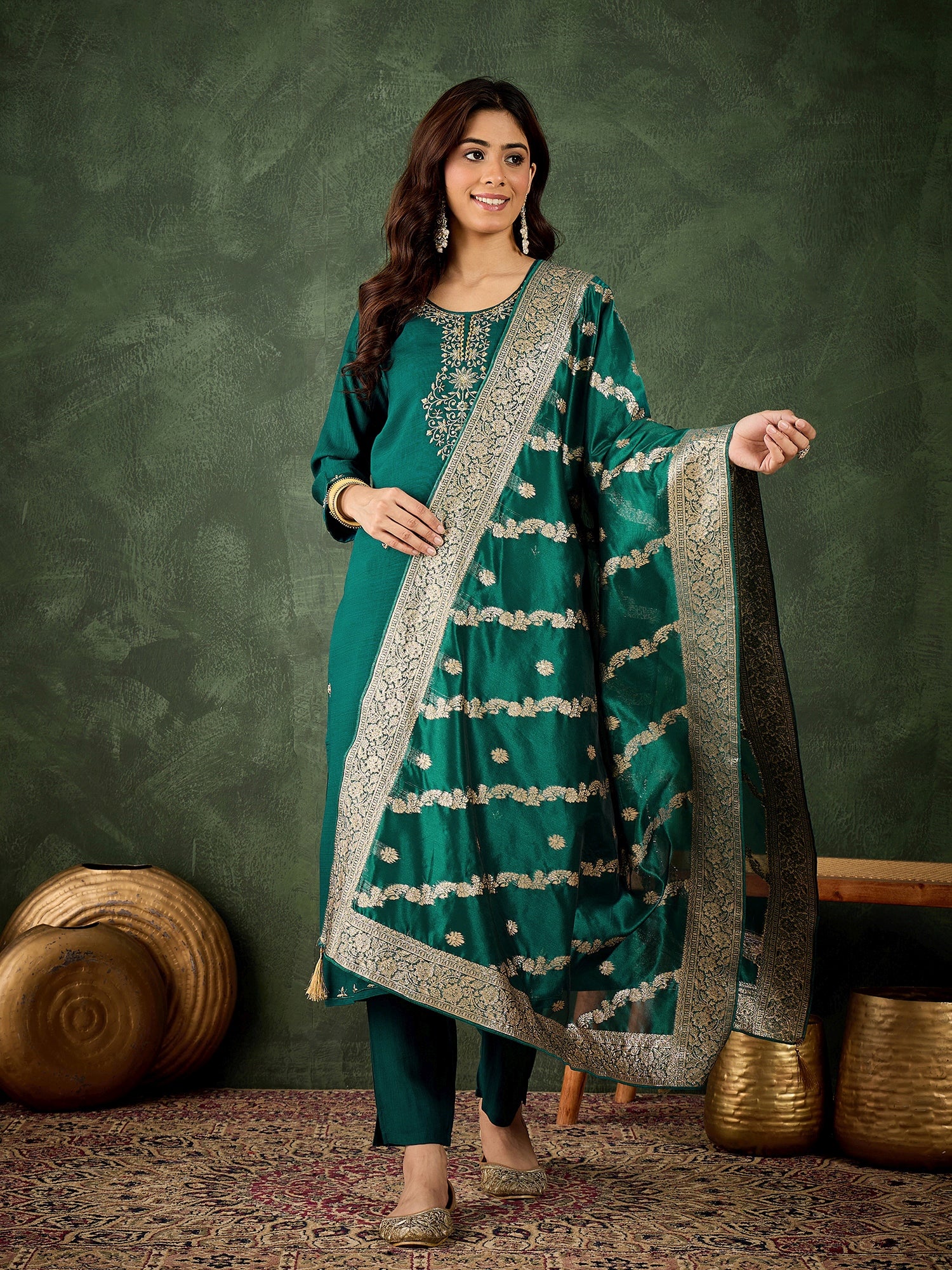 Zarika Women Kurta and Pant Dupatta Sets Viscose Rayon Fabrics with Embroidery Handwork