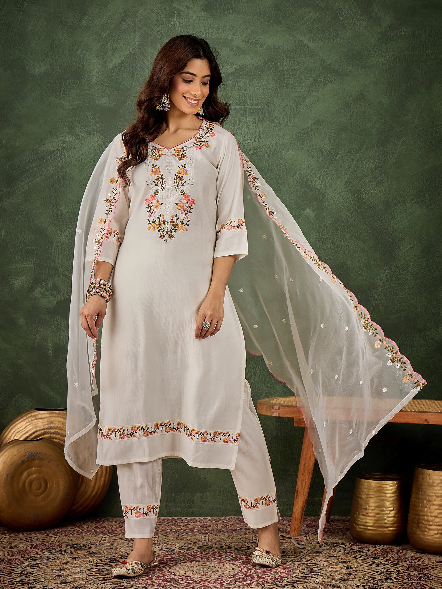 Malaika White Women Floral Embroidered Regular Kurta with Trousers & Dupatta Suit Sets