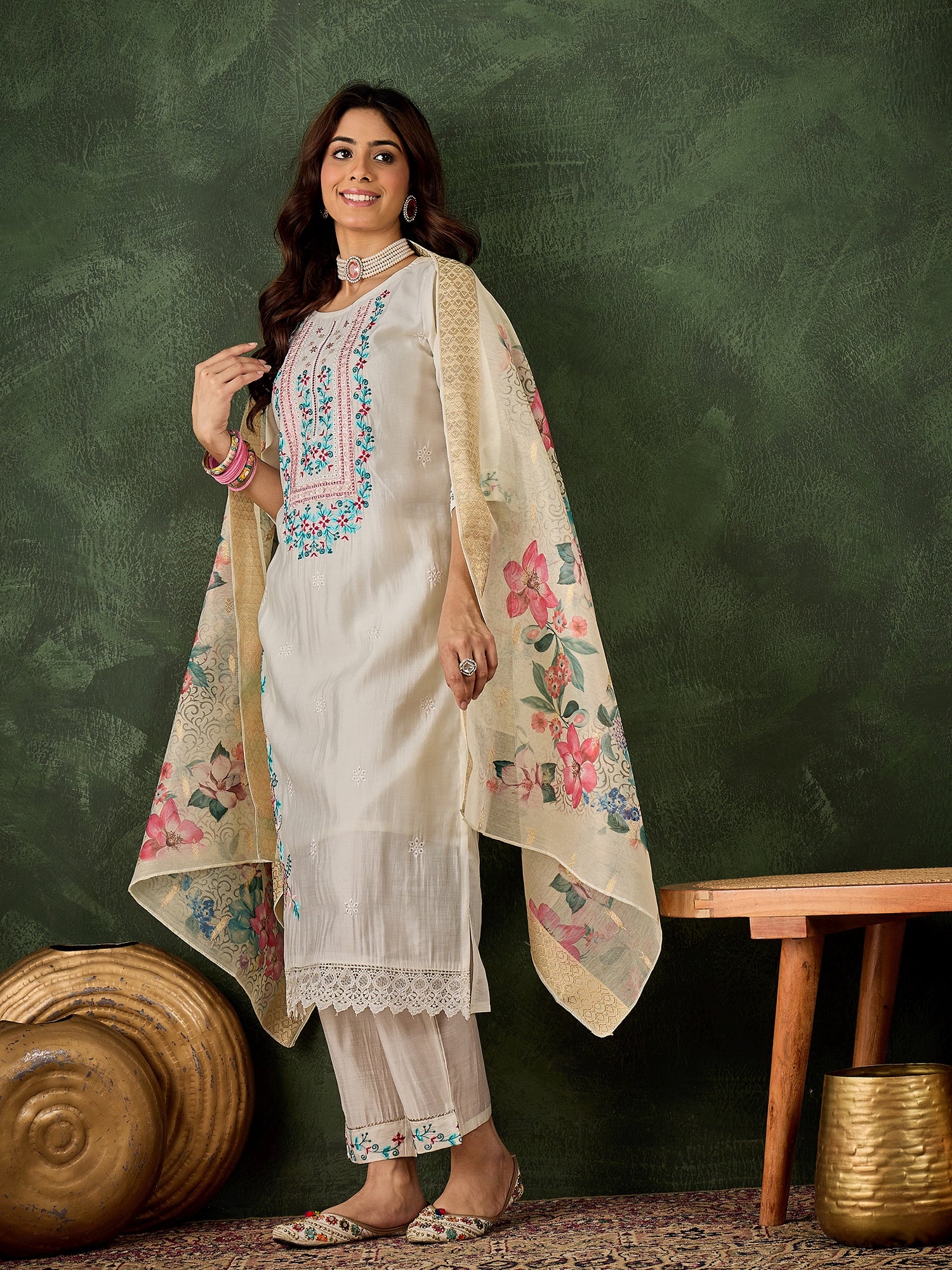 Varnam Women Silk Blend Kurta Pant Dupatta Set