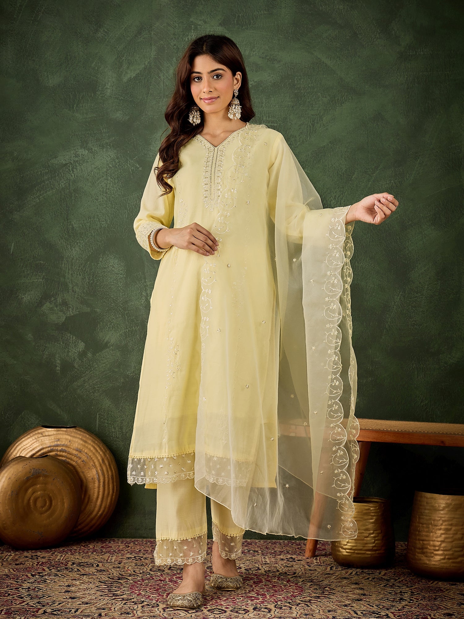 Kritika Silk Blend Women Embroidered Kurta And Pant Set With Dupatta