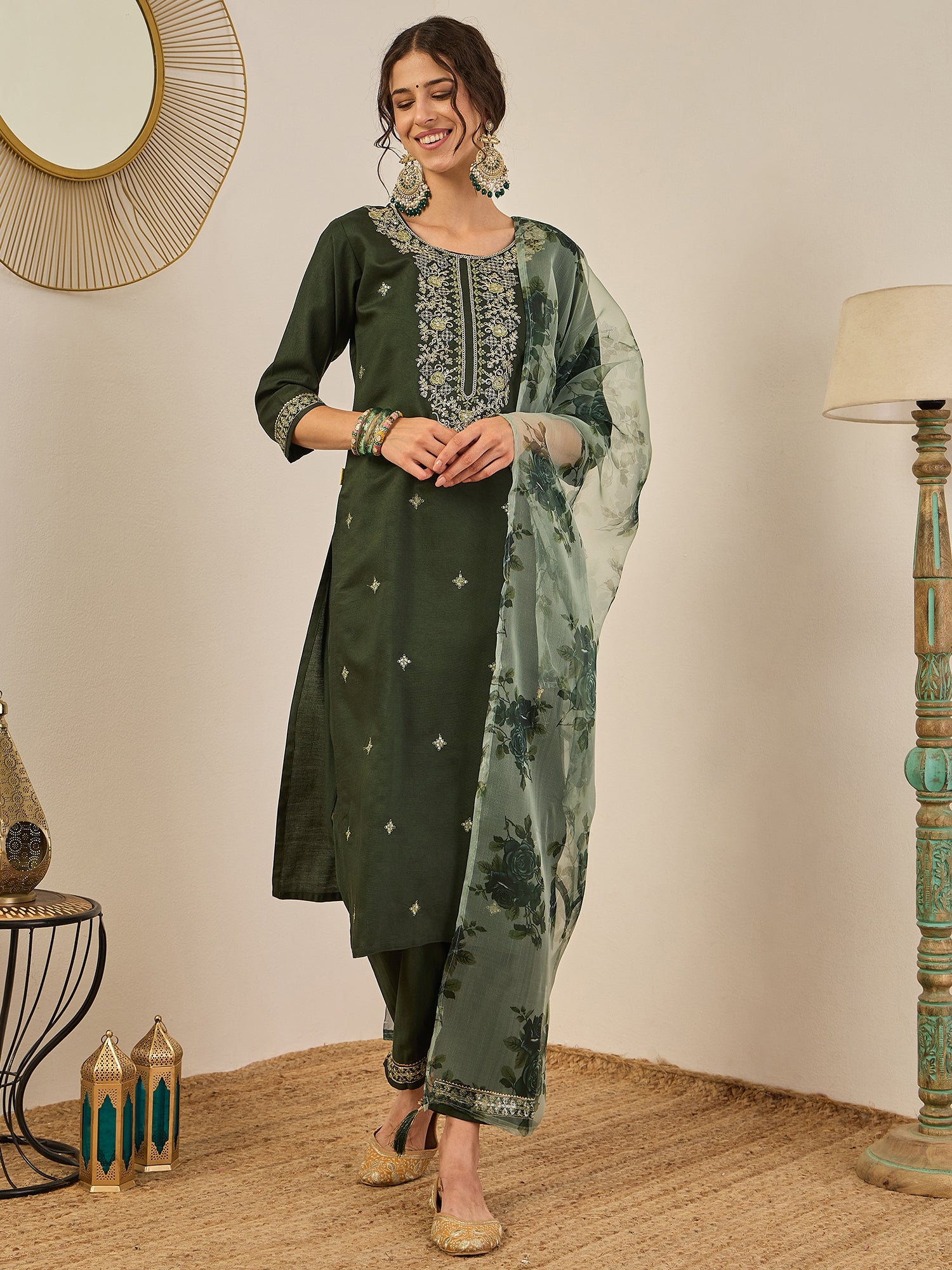 VredeVogel Women’s Viscose Rayon Kurta Pant Set Embroidered Ethnic Wear with Organza Dupatta