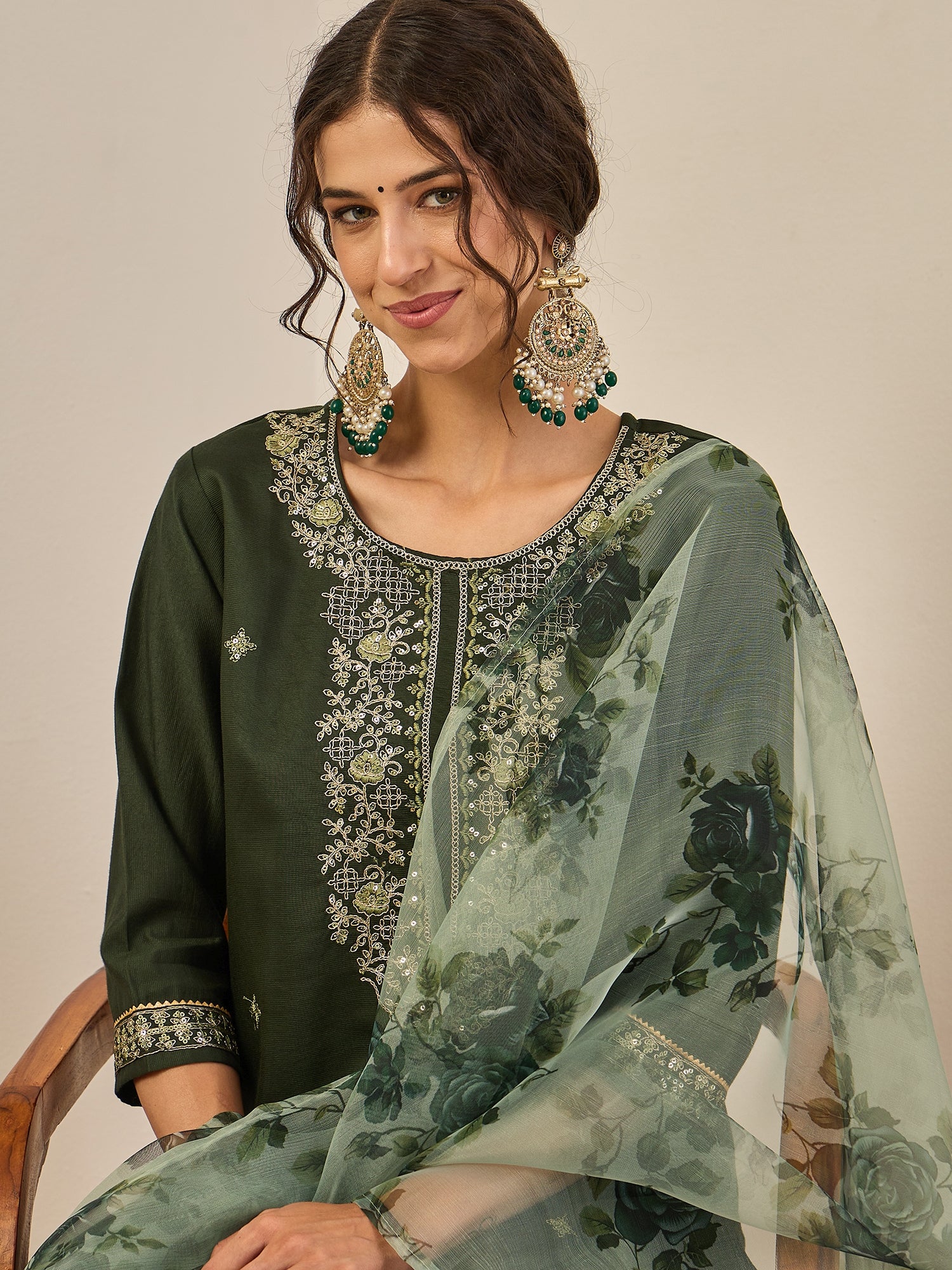 VredeVogel Women’s Viscose Rayon Kurta Pant Set Embroidered Ethnic Wear with Organza Dupatta