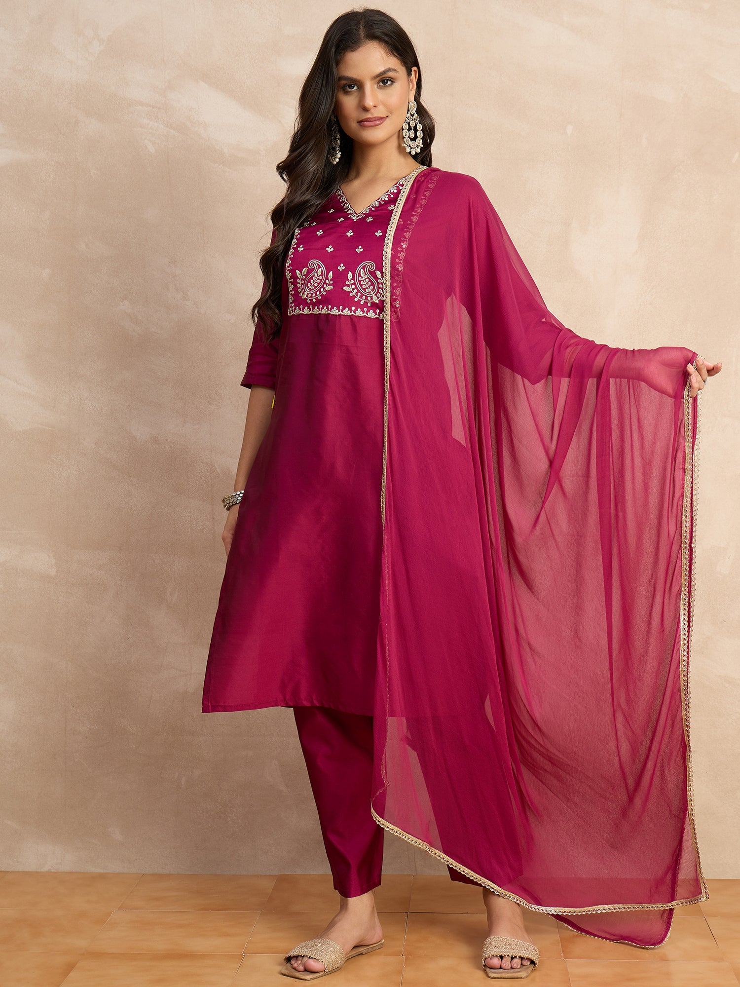 Aakar Purple Women's Silk Blend Embroidery Kurta Pant Set with Dupatta