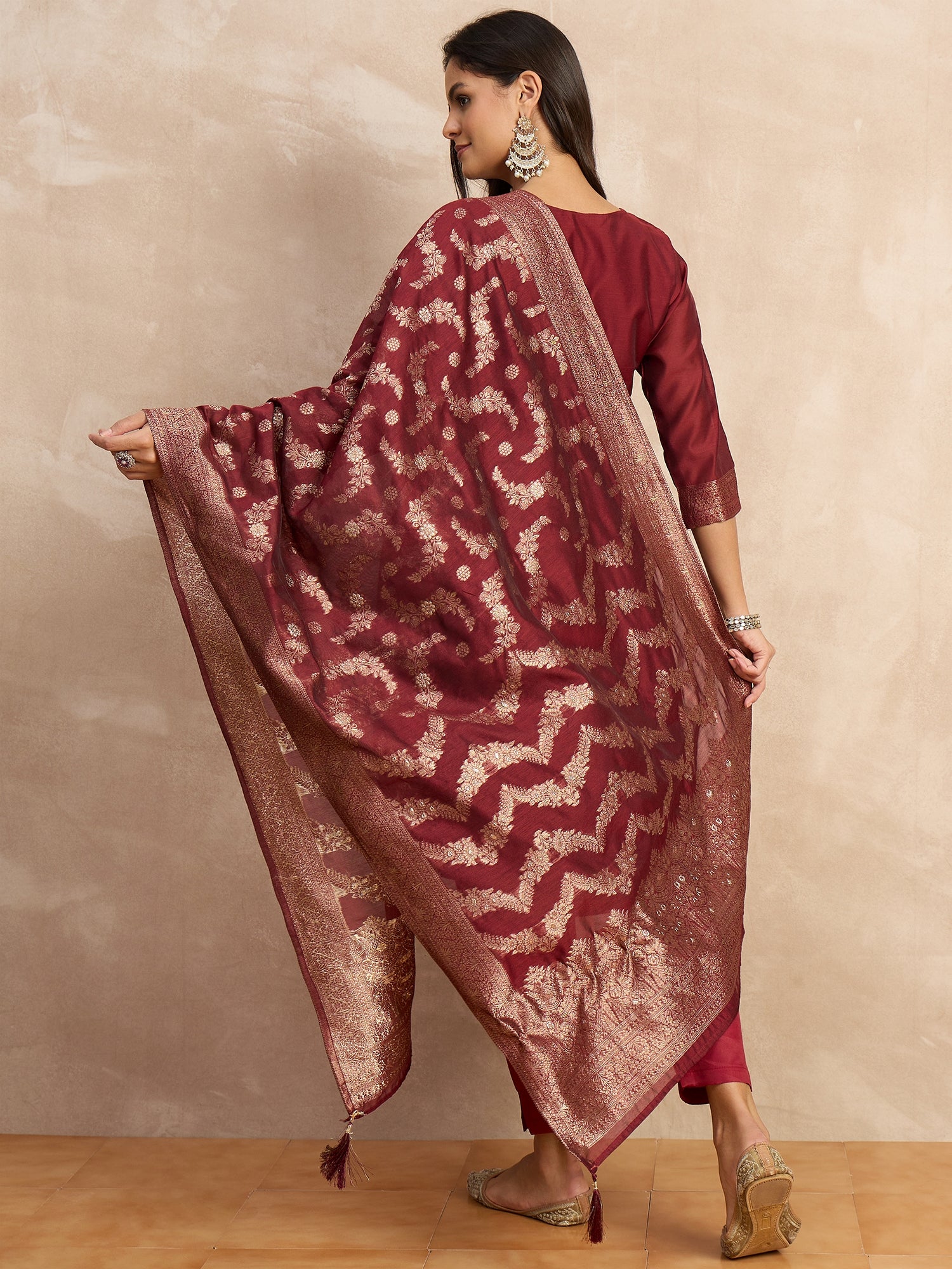 Paneri Red Women's Silk Blend Banarasi Jacquard Zari Woven Straight Kurta Pant with Dupatta Set