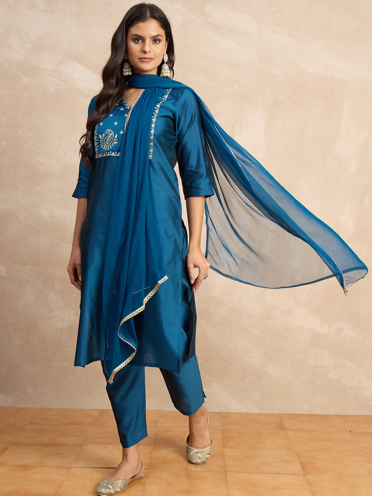 Aakar Teal Women's Silk Blend Embroidery Kurta Pant Set with Dupatta