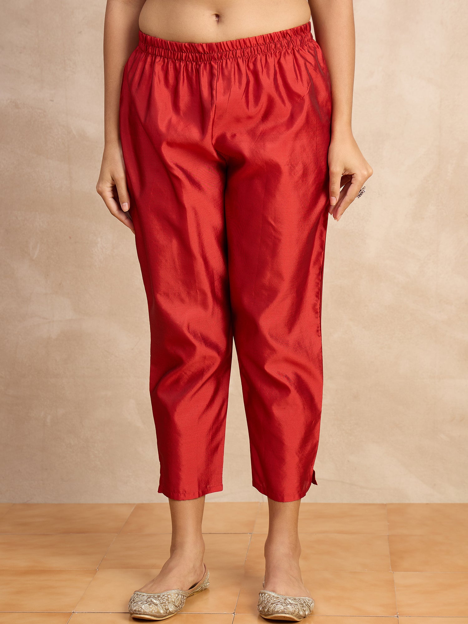 Aakar Red Women's Silk Blend Embroidery Kurta Pant Set with Dupatta