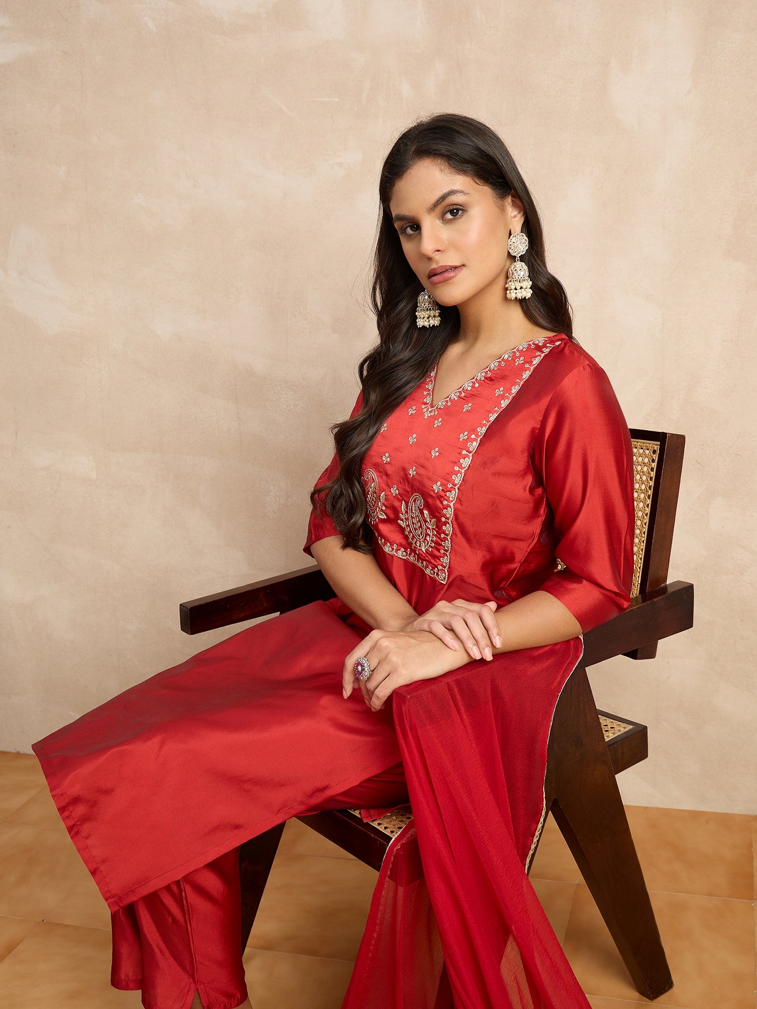 Aakar Red Women's Silk Blend Embroidery Kurta Pant Set with Dupatta