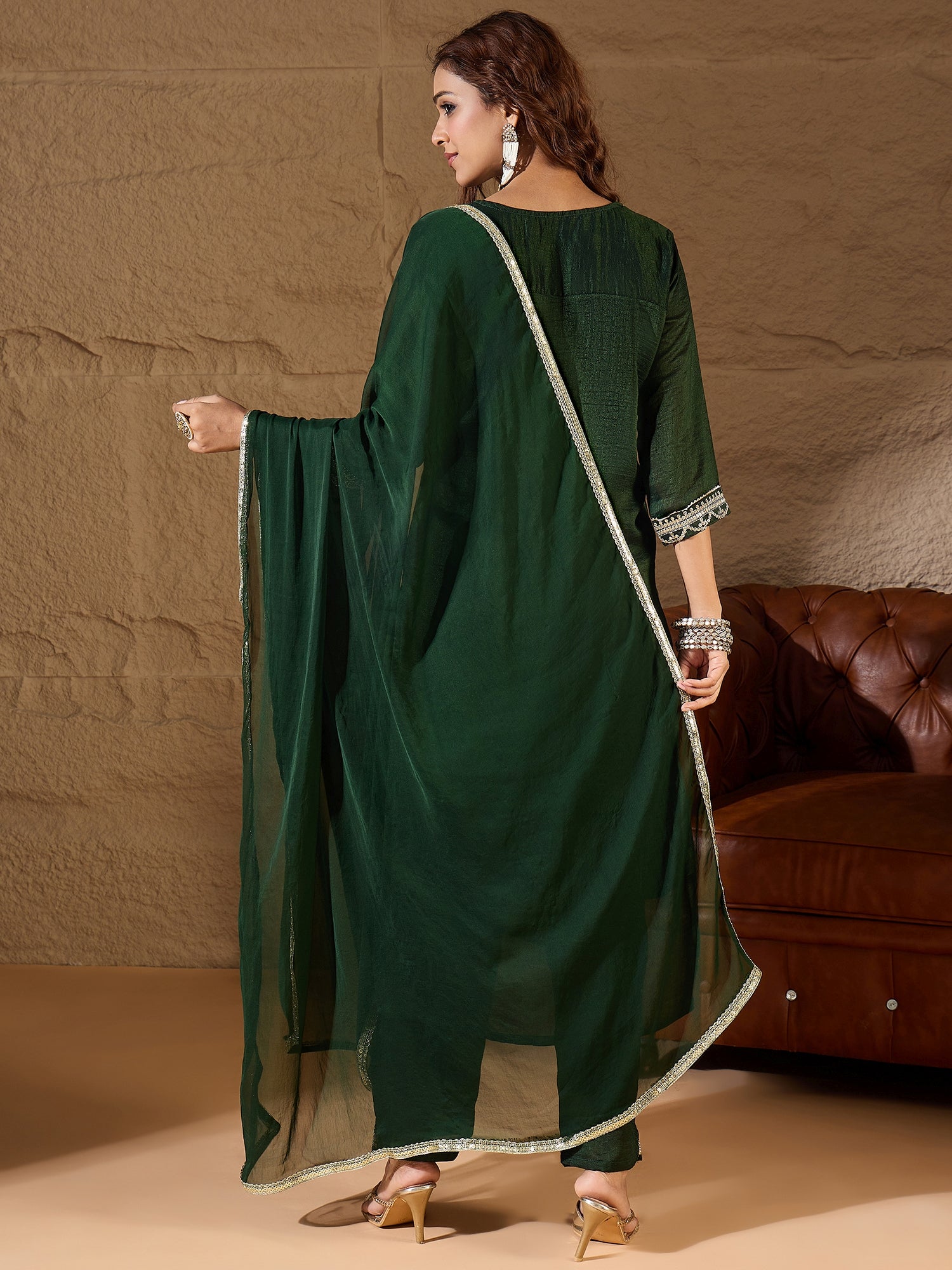 VredeVogel Green Silk Blend Yoke Design Kurta and Trousers Pant Set