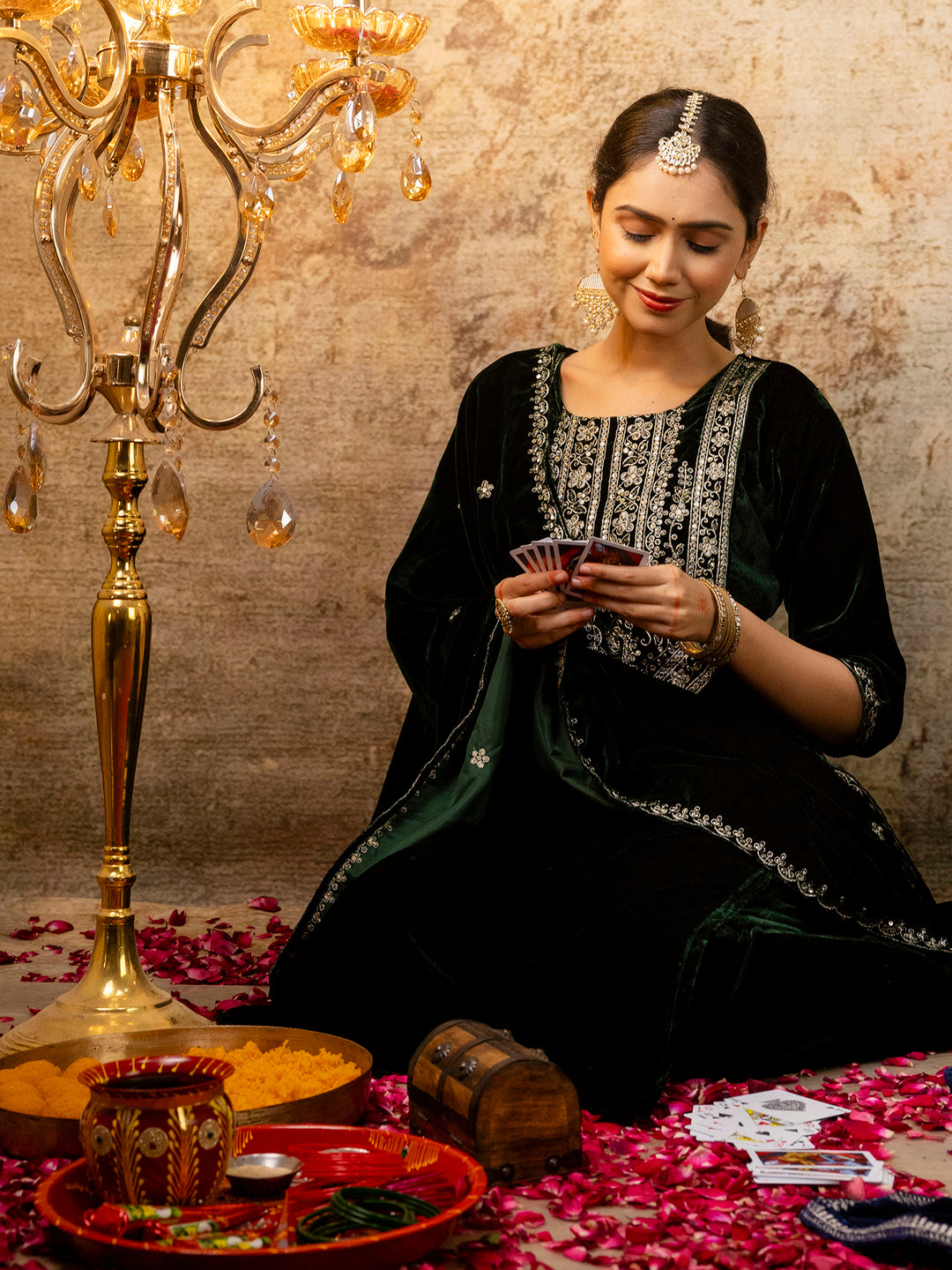 VredeVogel Women Velvet Kurta Pant Dupatta Set