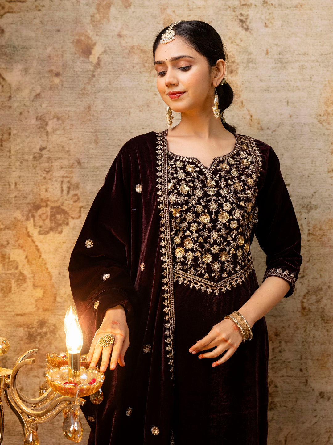 VredeVogel Women Velvet Kurta Pant Dupatta Set