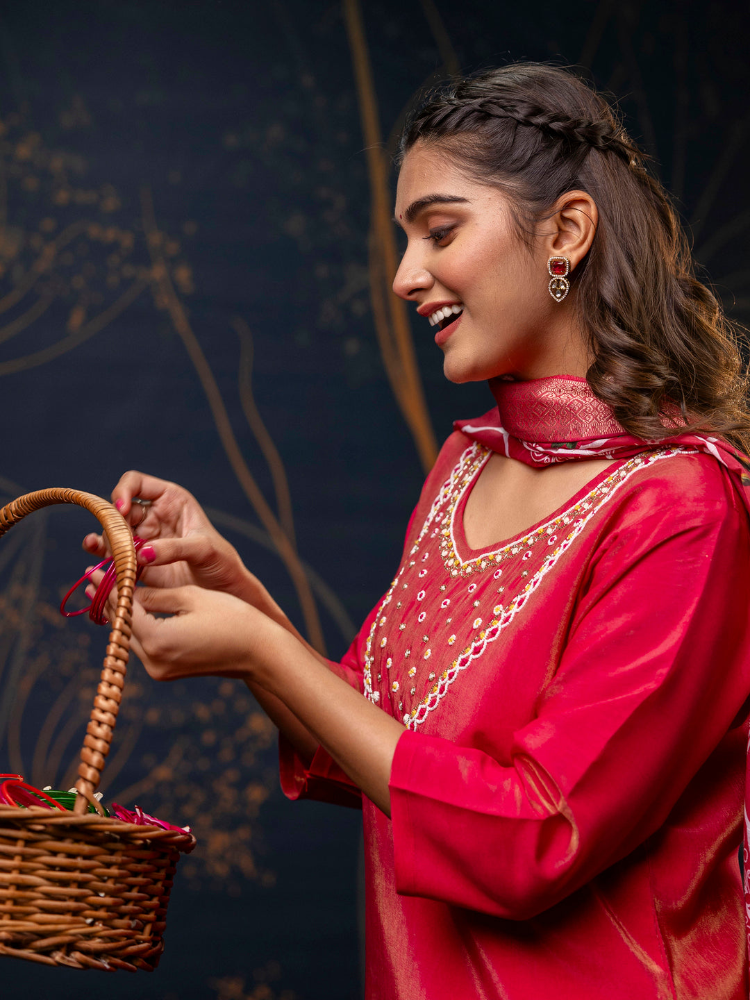 VredeVogel Women Kurta and Pant Sets Simar Silk fabric