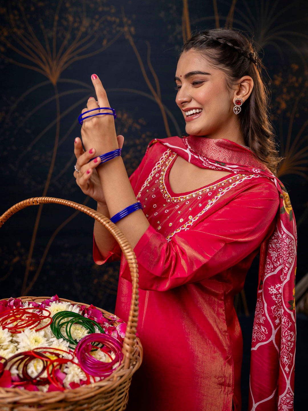 VredeVogel Women Kurta and Pant Sets Simar Silk fabric