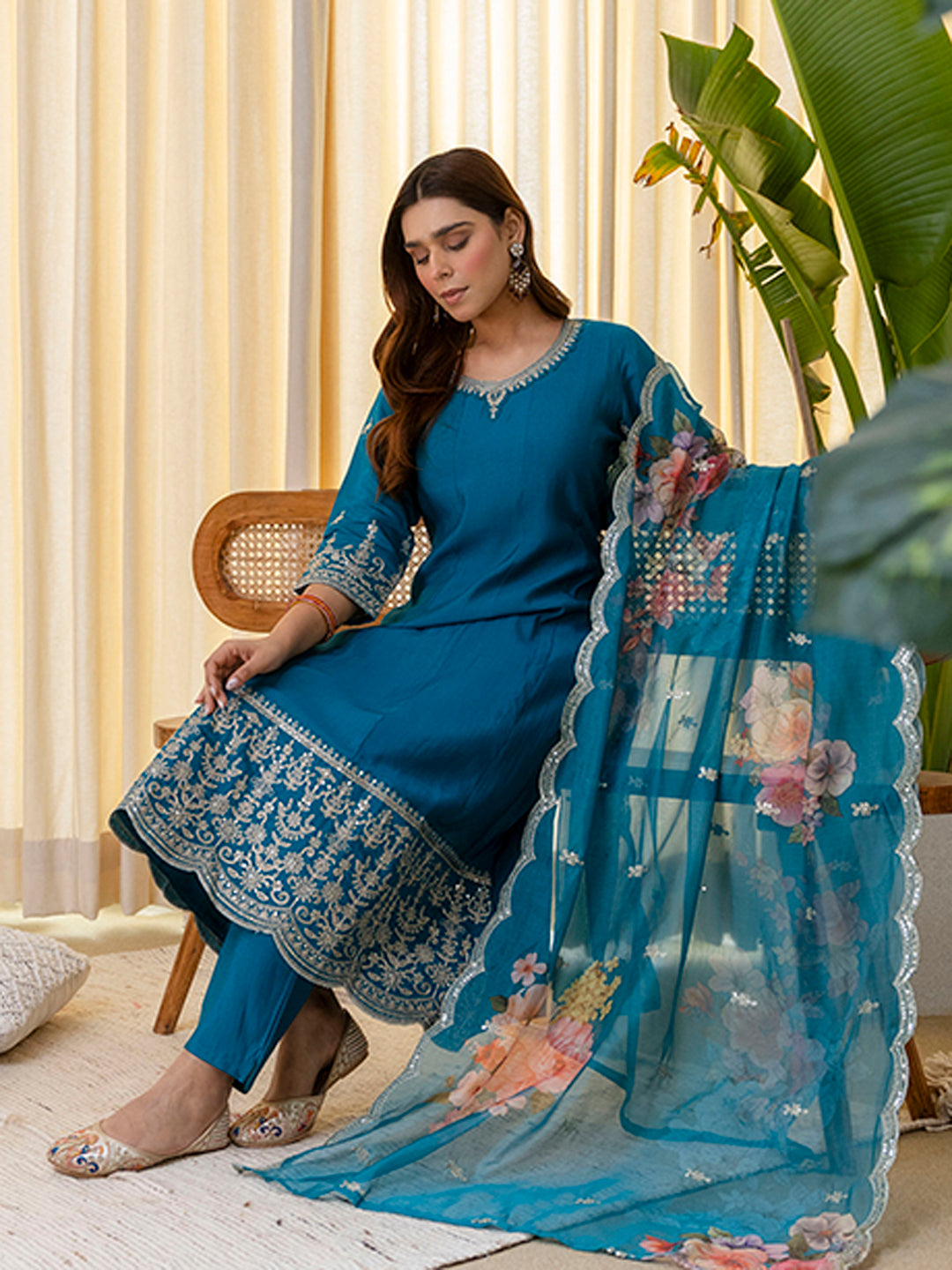 Kirti Women's Rama Straight Festive Kurta Set with Zari Work Cuffs
