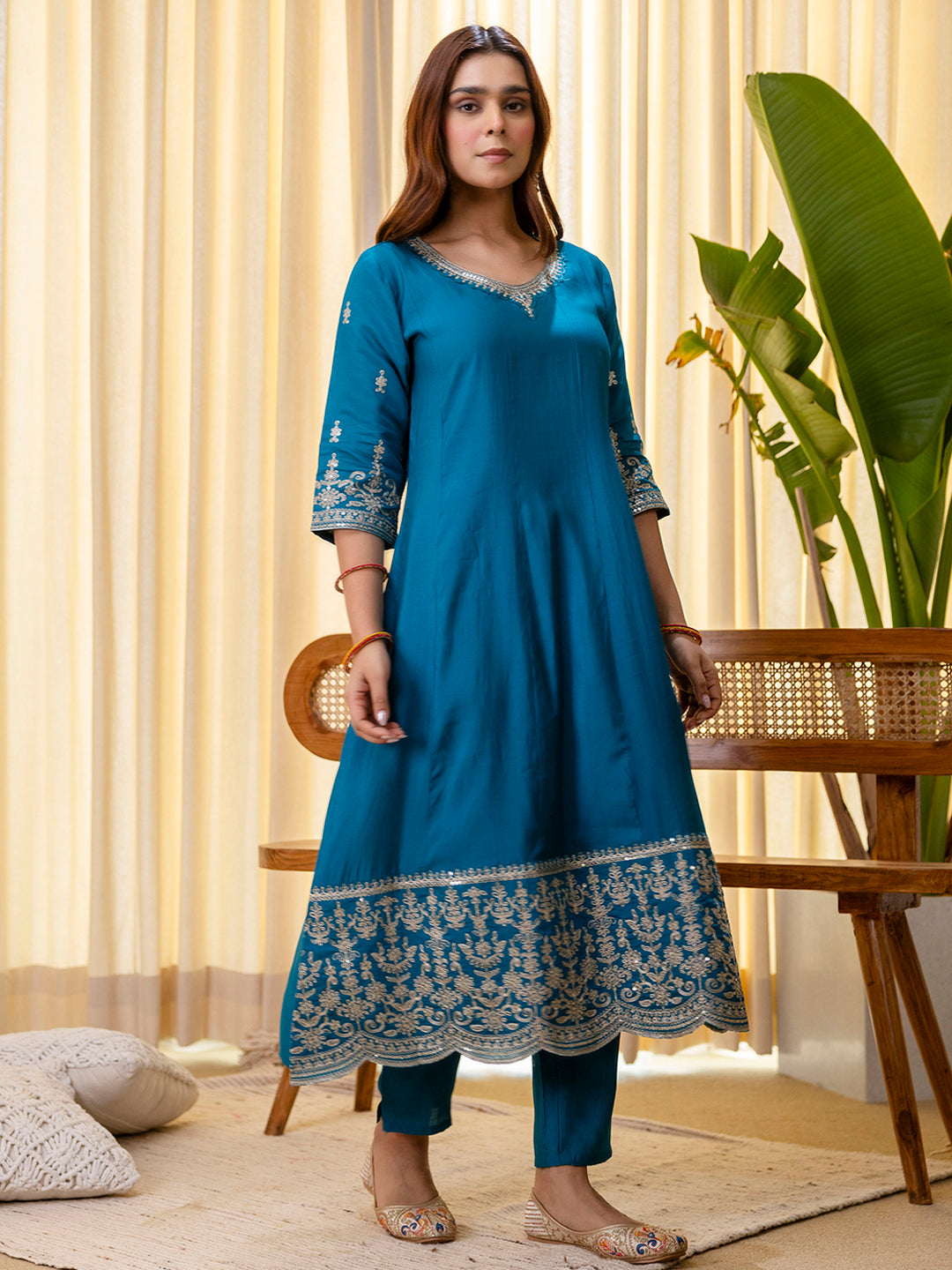 Kirti Women's Rama Straight Festive Kurta Set with Zari Work Cuffs
