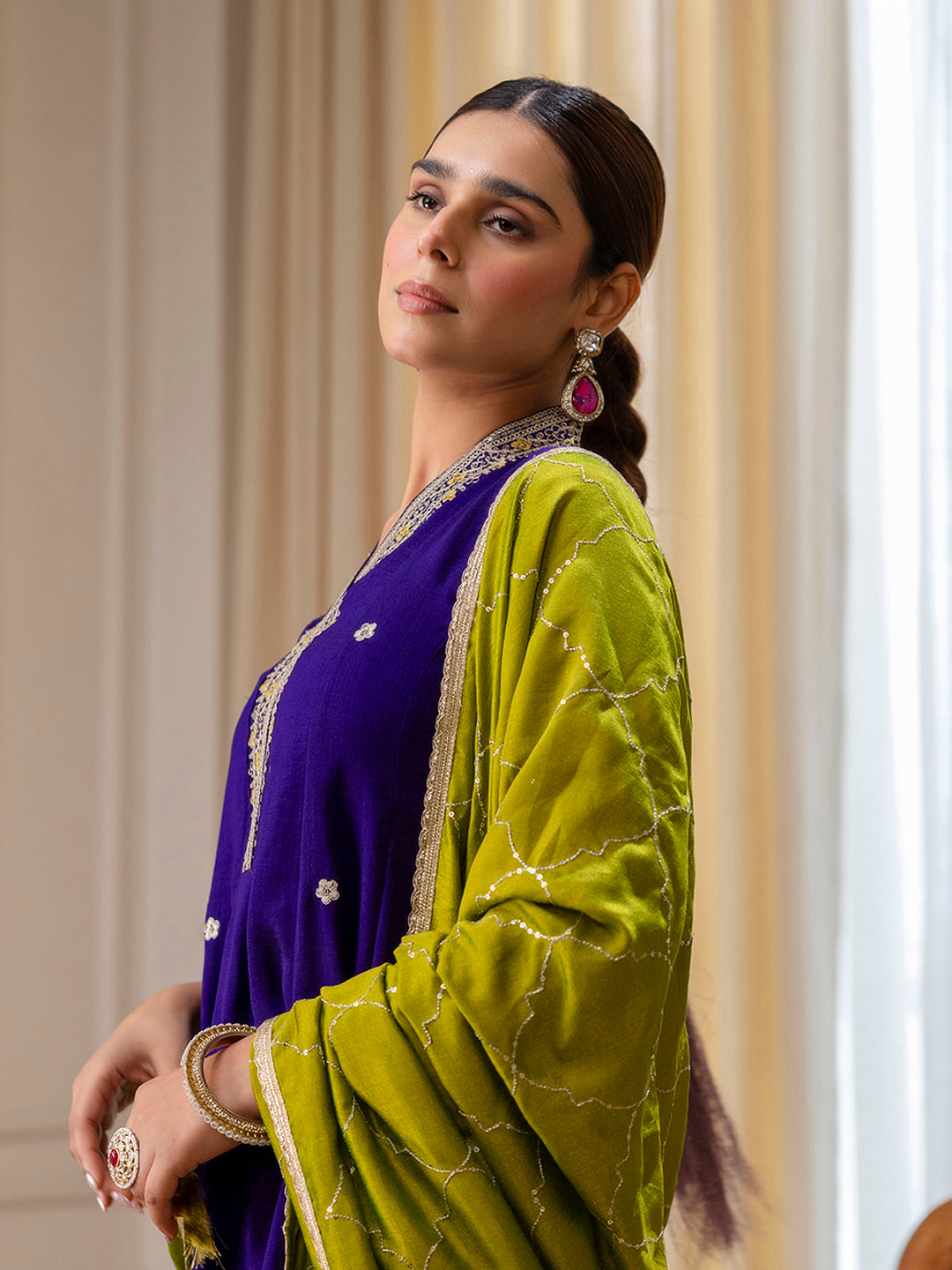 Kritika Women's Purple Festive Thread Work Straight Kurta Set