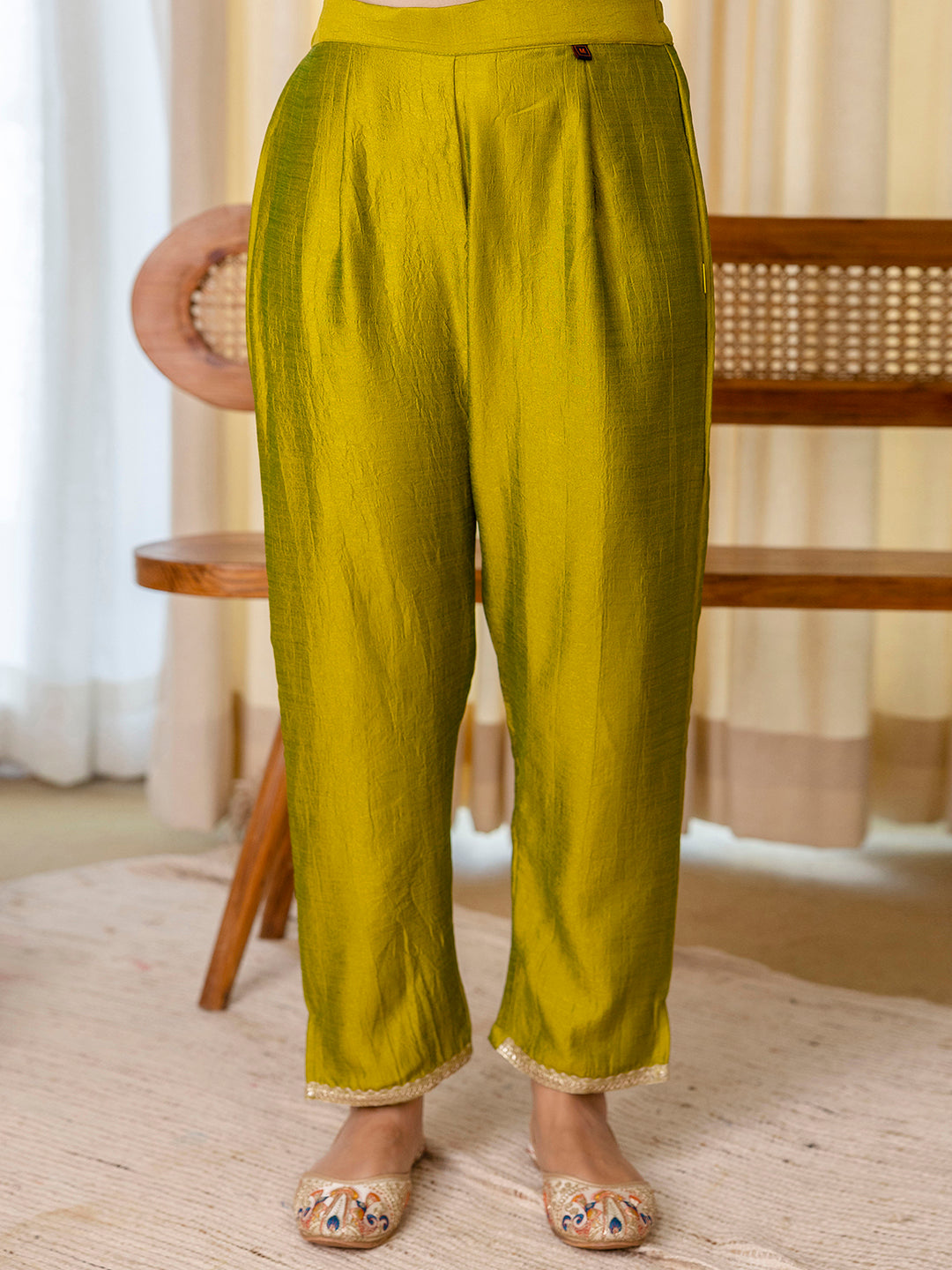 Luna Women’s Lemon Green Festive Embroidered Straight Kurta Pant Ensemble