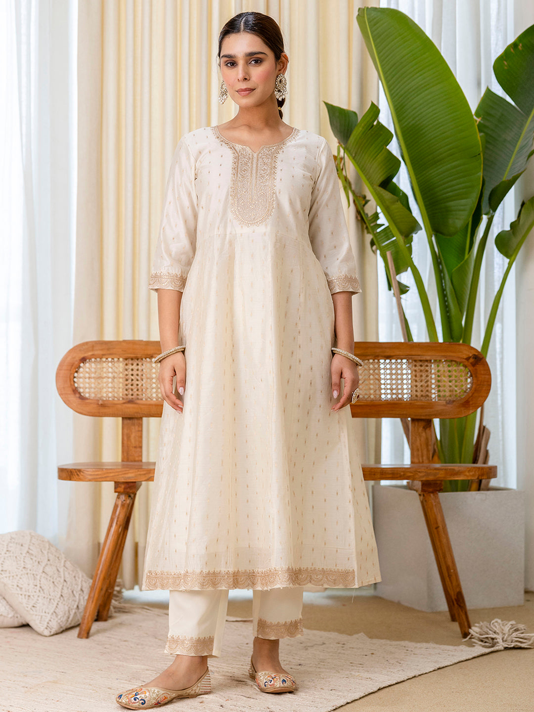 Zoya Women’s White & Red Festive Embroidered Yoke Straight Kurta Pant Set
