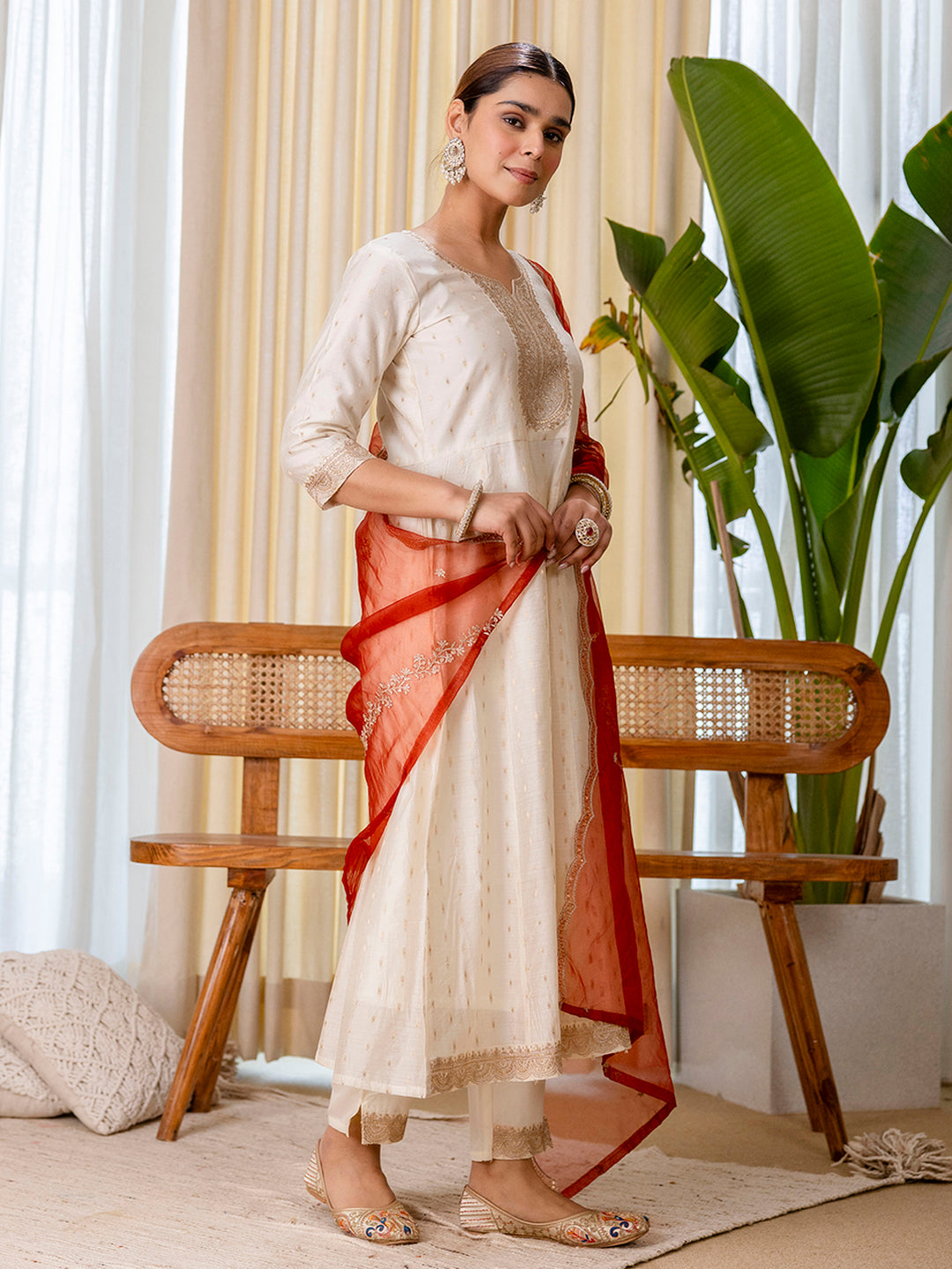 Zoya Women’s White & Red Festive Embroidered Yoke Straight Kurta Pant Set