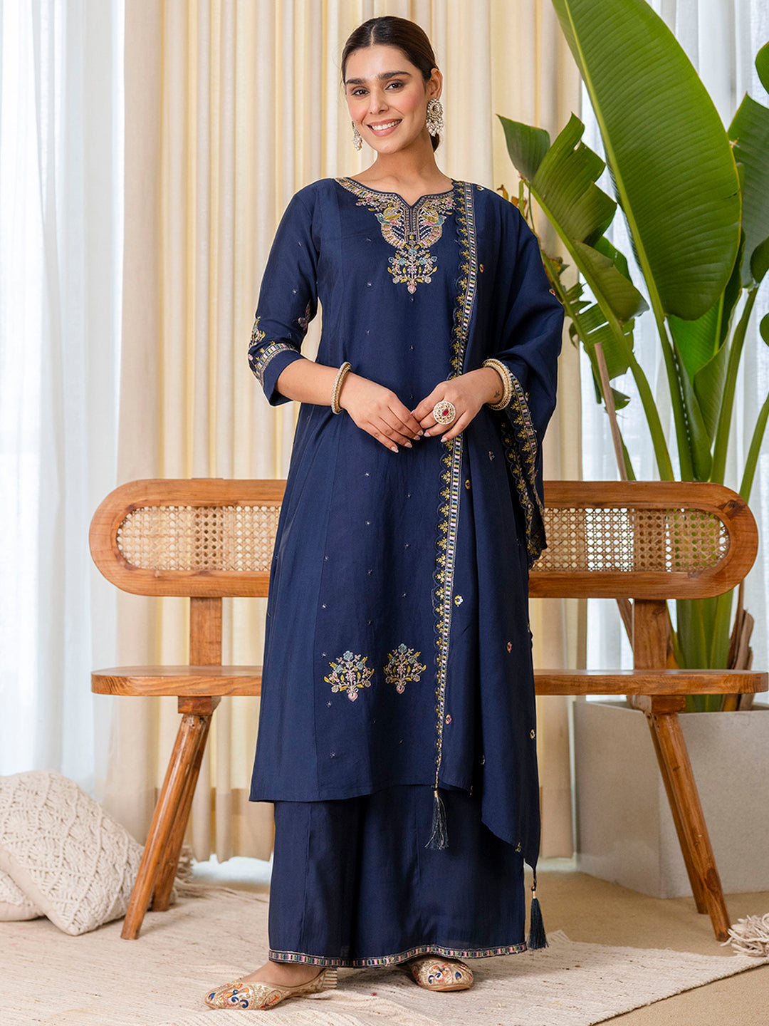 Sana Women's Teal Blue Festive Pichwai Inspired Embroidered Straight Kurta Set