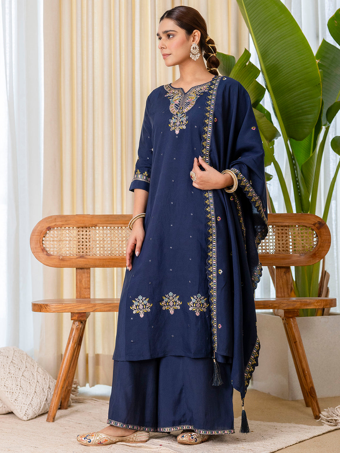Sana Women's Teal Blue Festive Pichwai Inspired Embroidered Straight Kurta Set