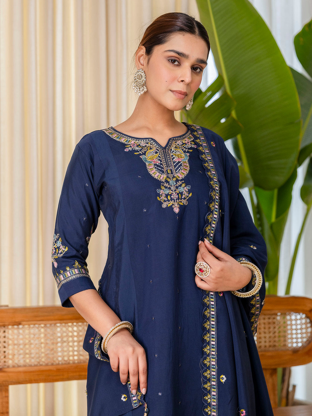 Sana Women's Teal Blue Festive Pichwai Inspired Embroidered Straight Kurta Set