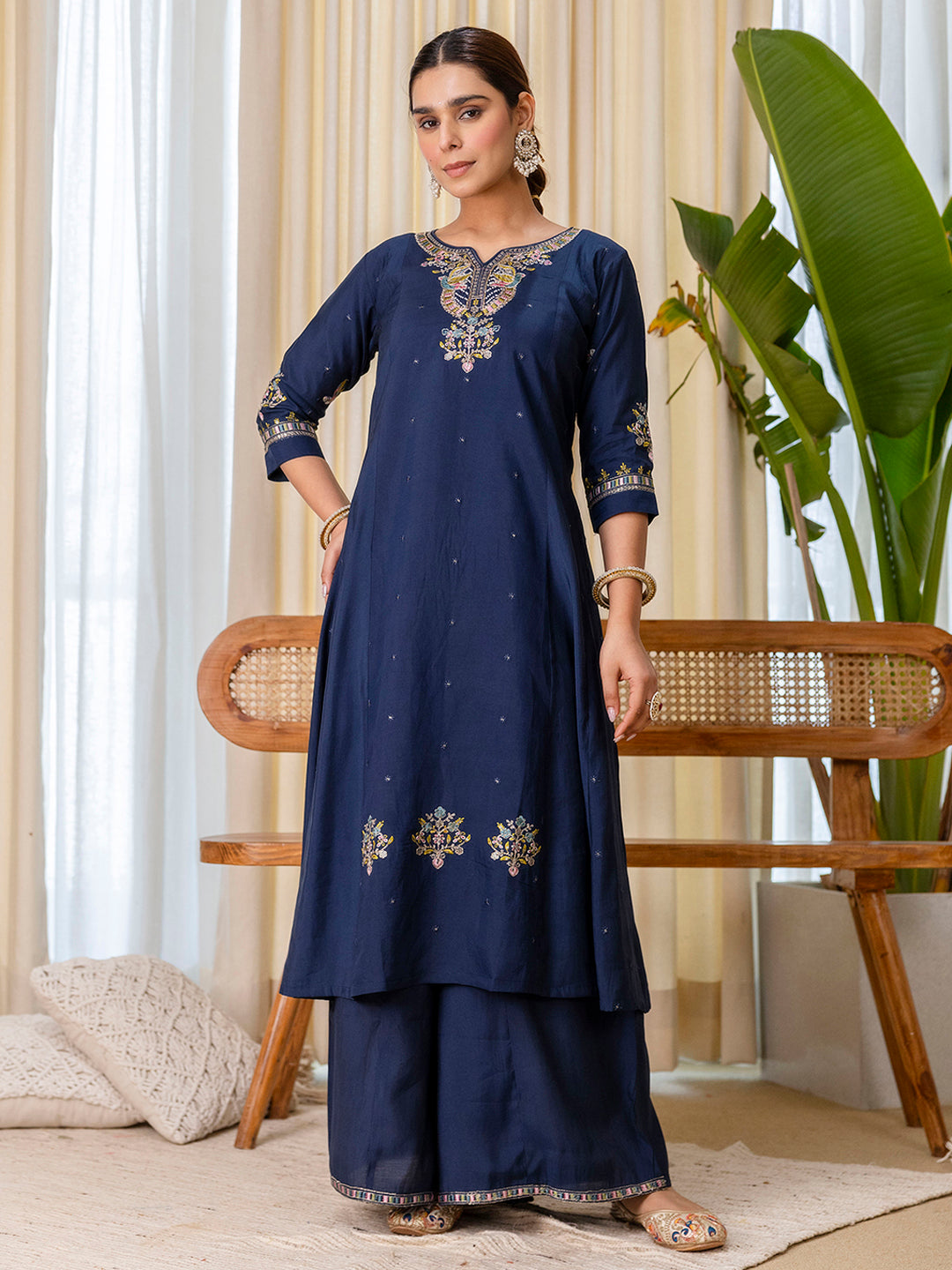 Sana Women's Teal Blue Festive Pichwai Inspired Embroidered Straight Kurta Set
