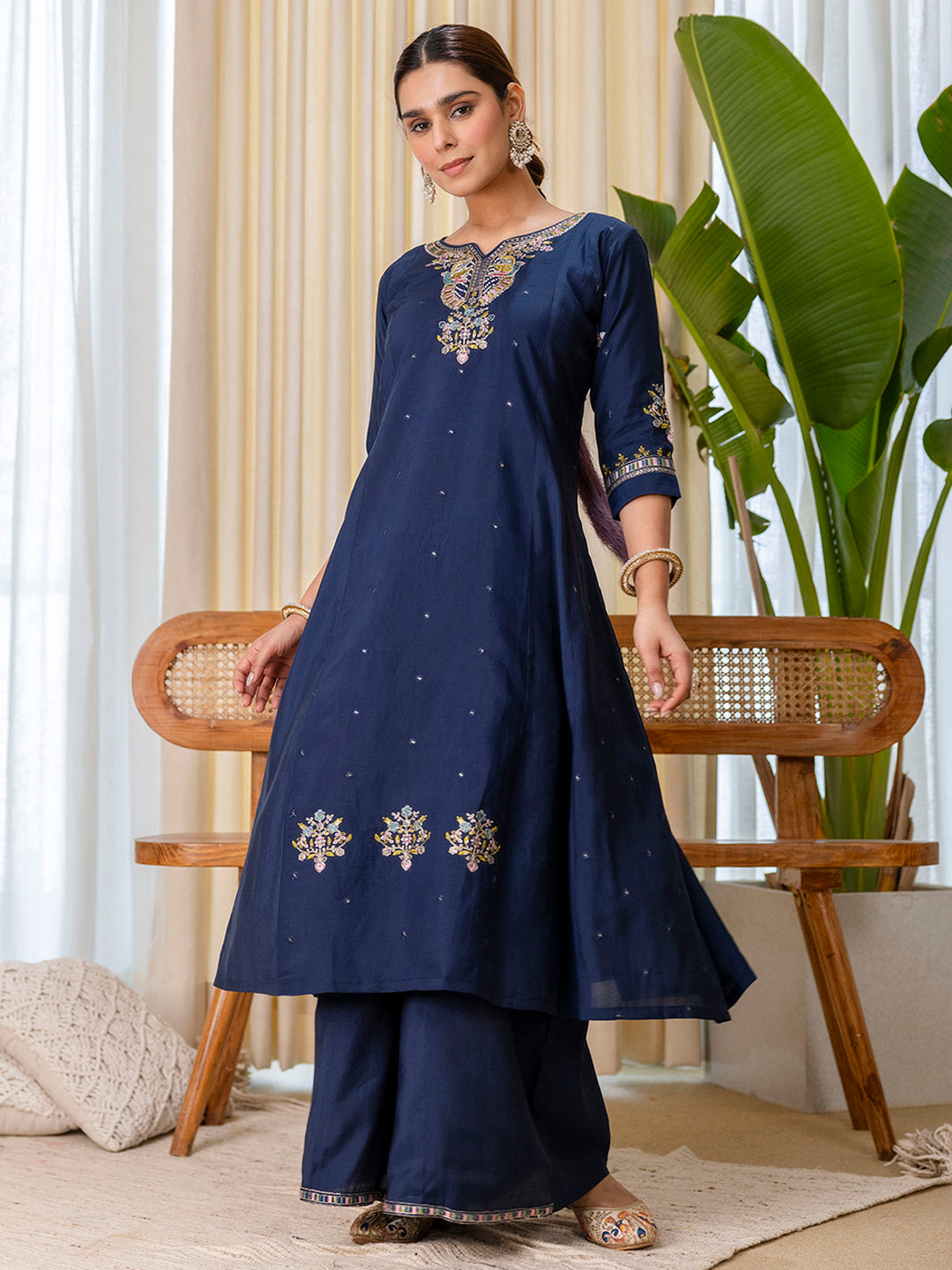 Sana Women's Teal Blue Festive Pichwai Inspired Embroidered Straight Kurta Set