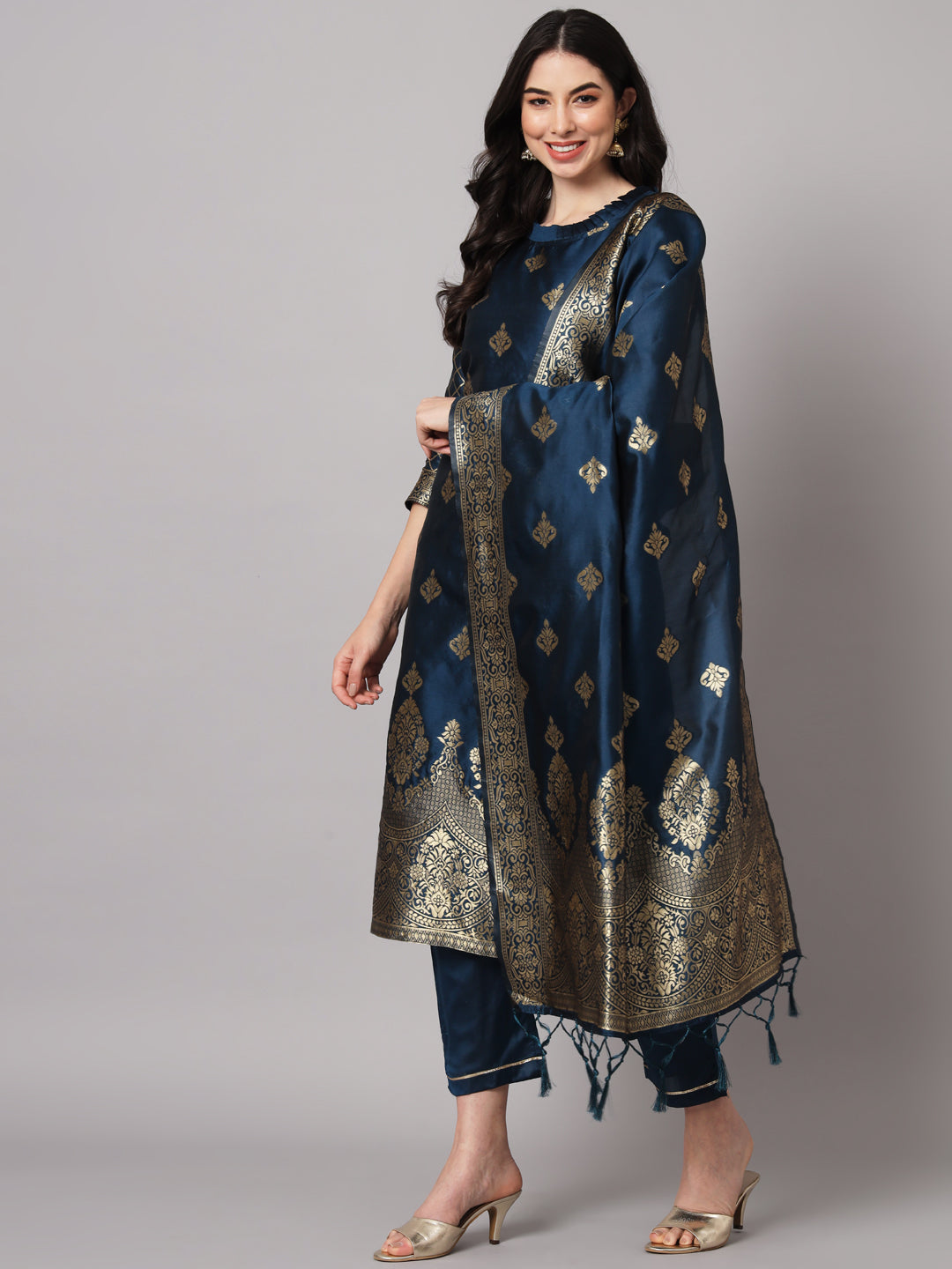 VredeVogel Cotton Silk Kurta and Pant Set with Banarasi Silk Dupatta